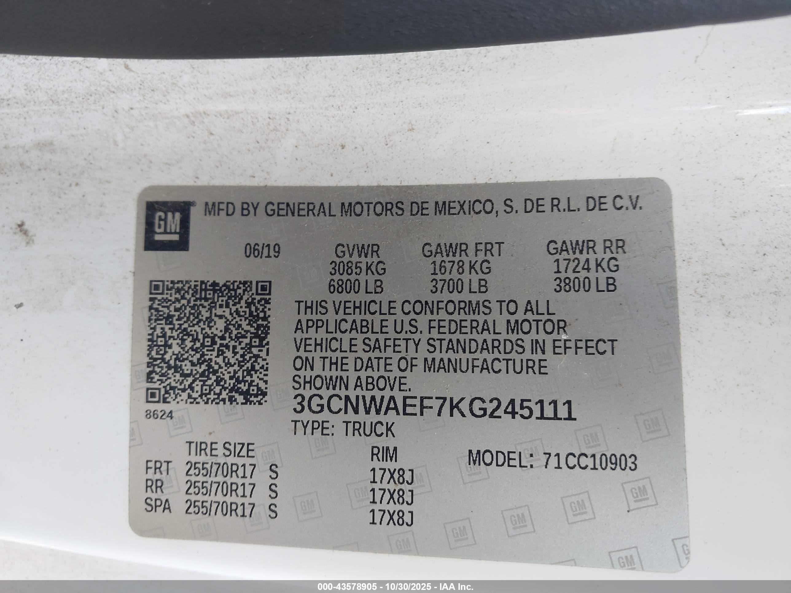 CHEVROLET SILVERADO image 9