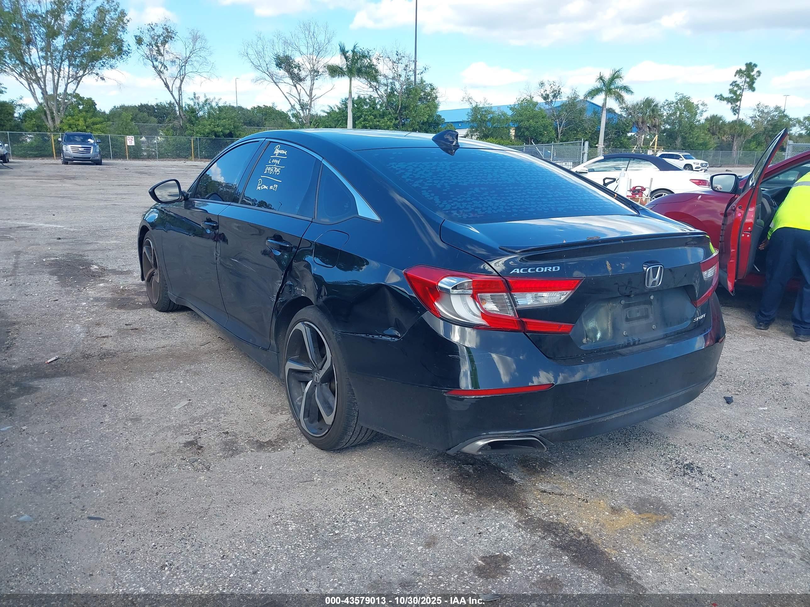 HONDA ACCORD image 3