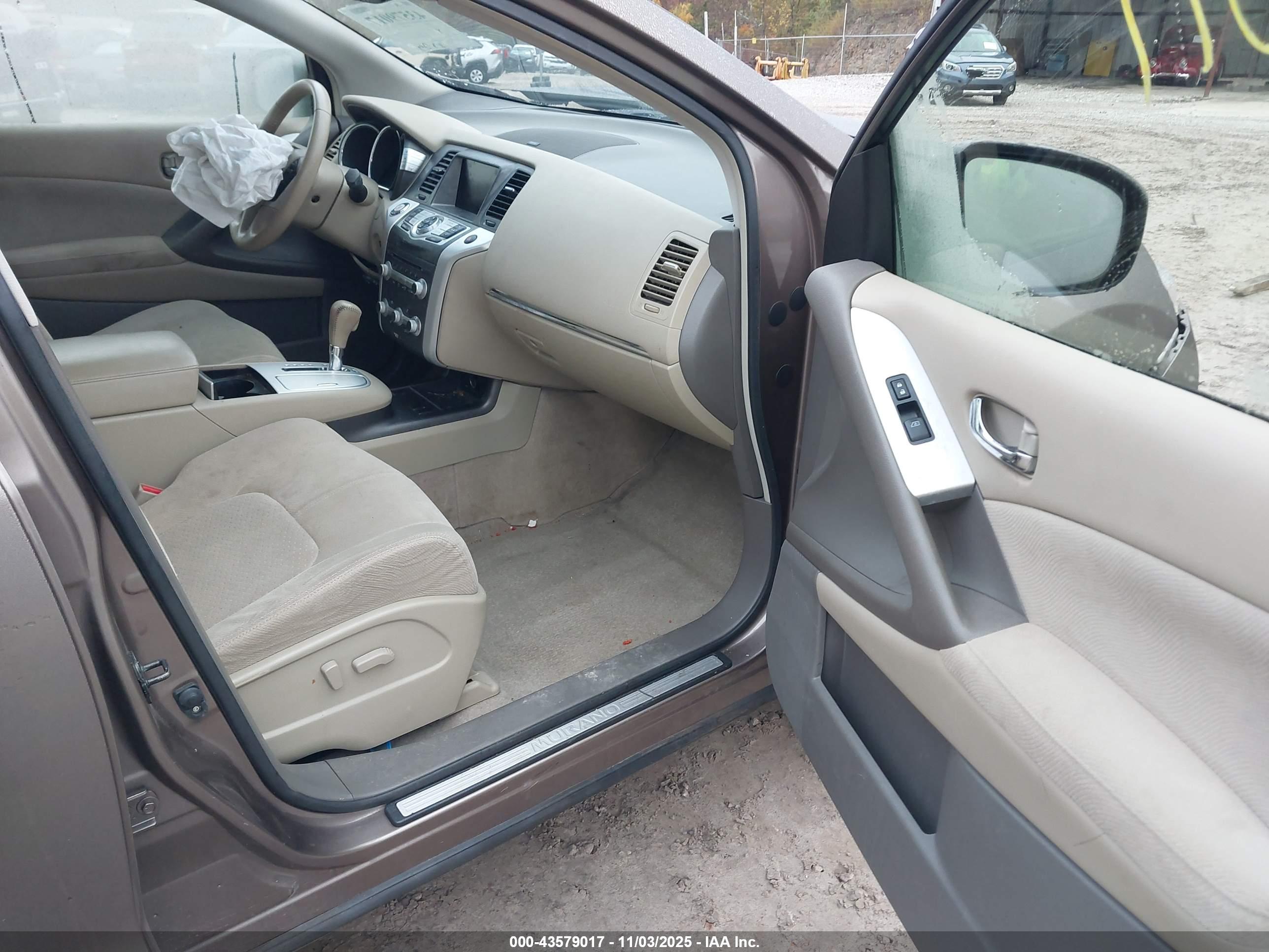 NISSAN MURANO image 5