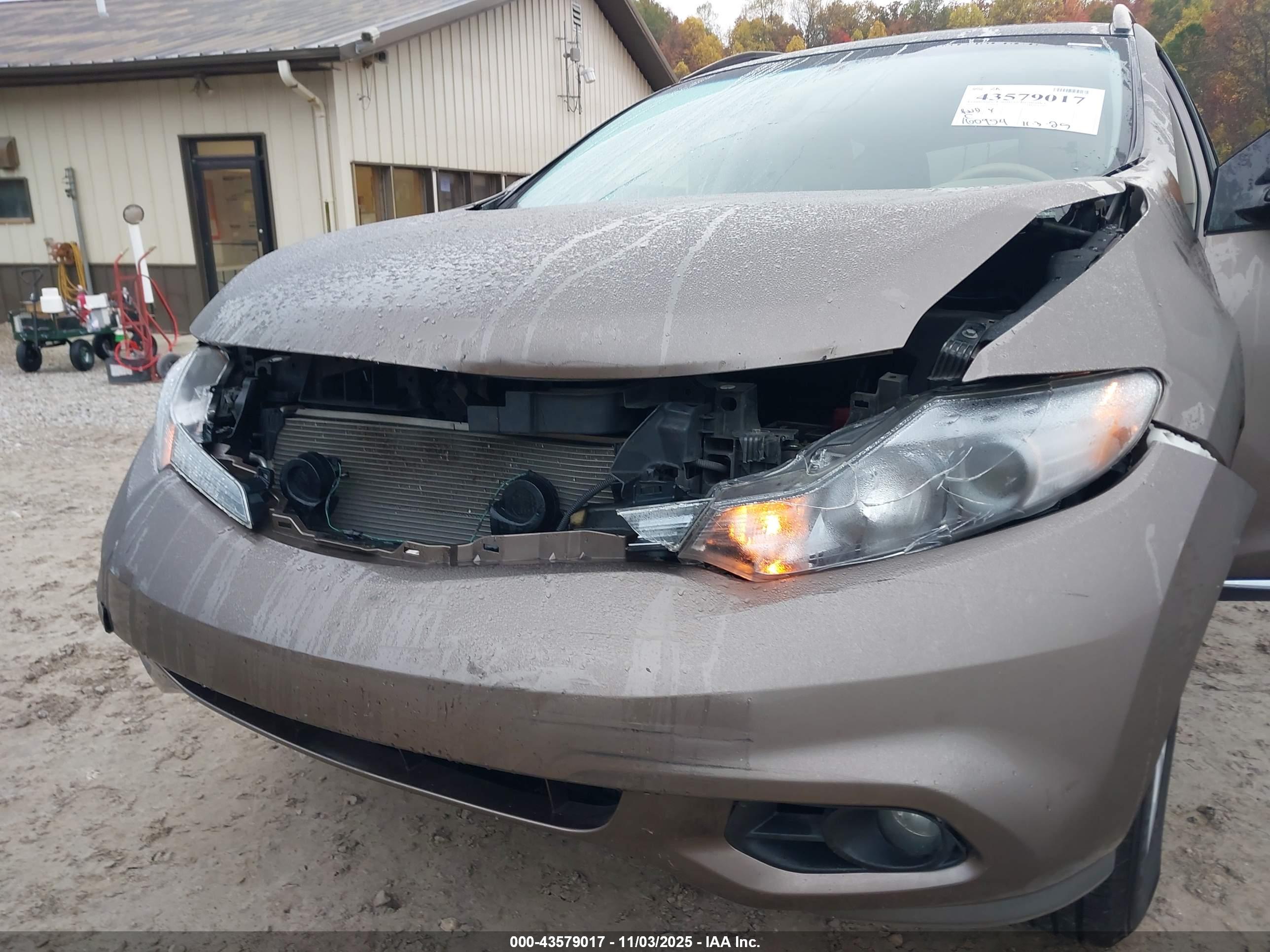 NISSAN MURANO image 6