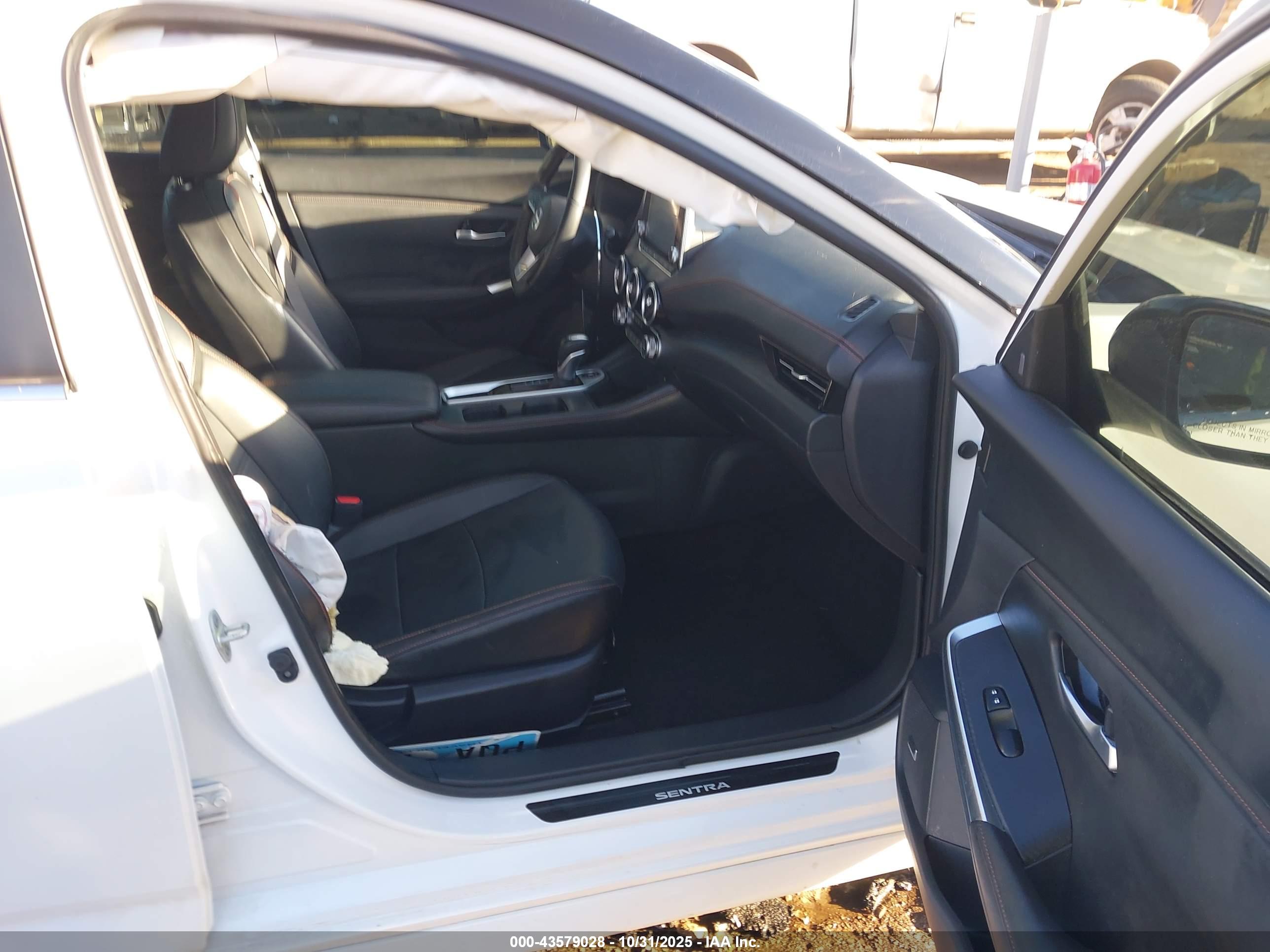 NISSAN SENTRA image 5