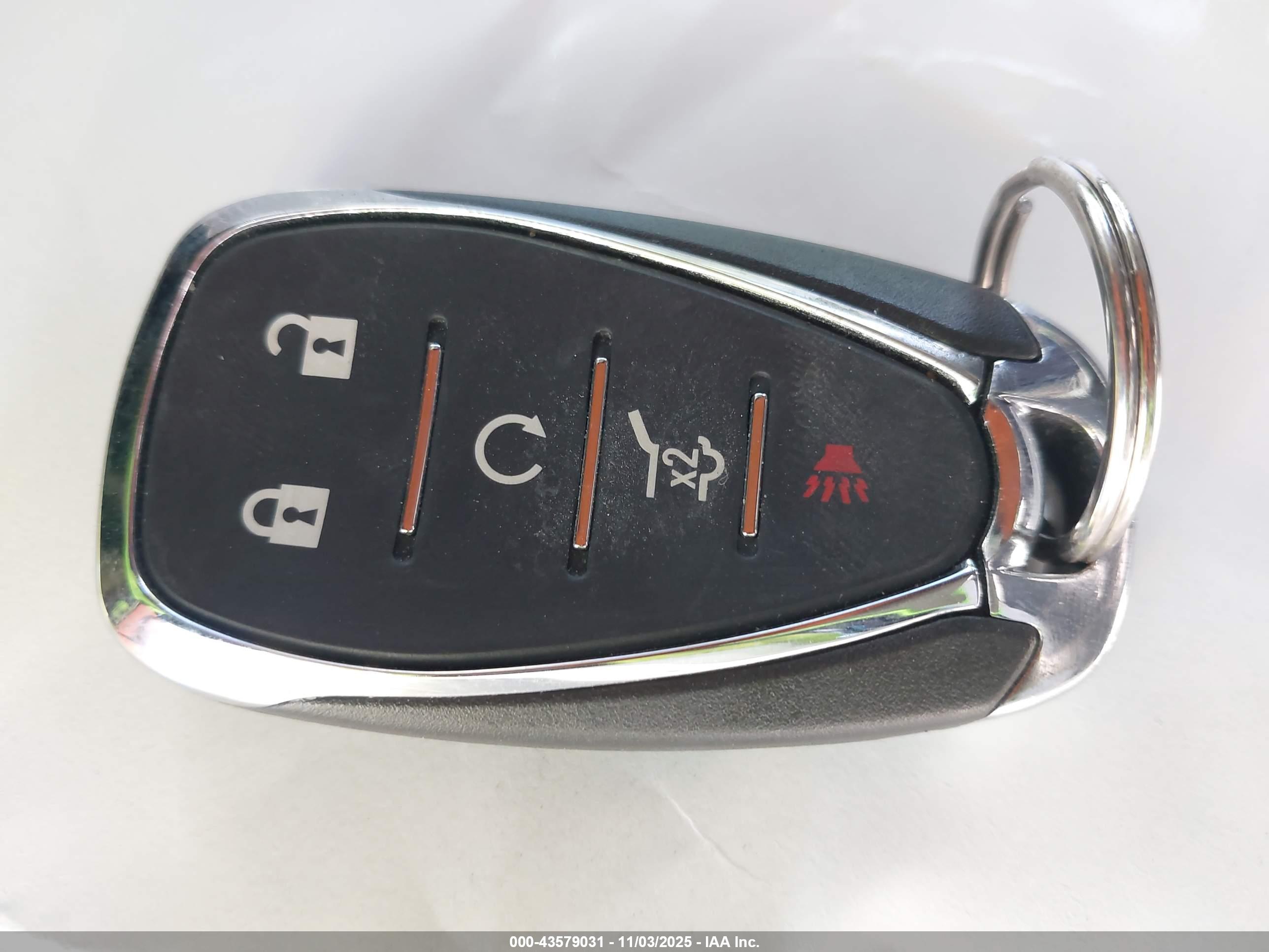 CHEVROLET EQUINOX image 11