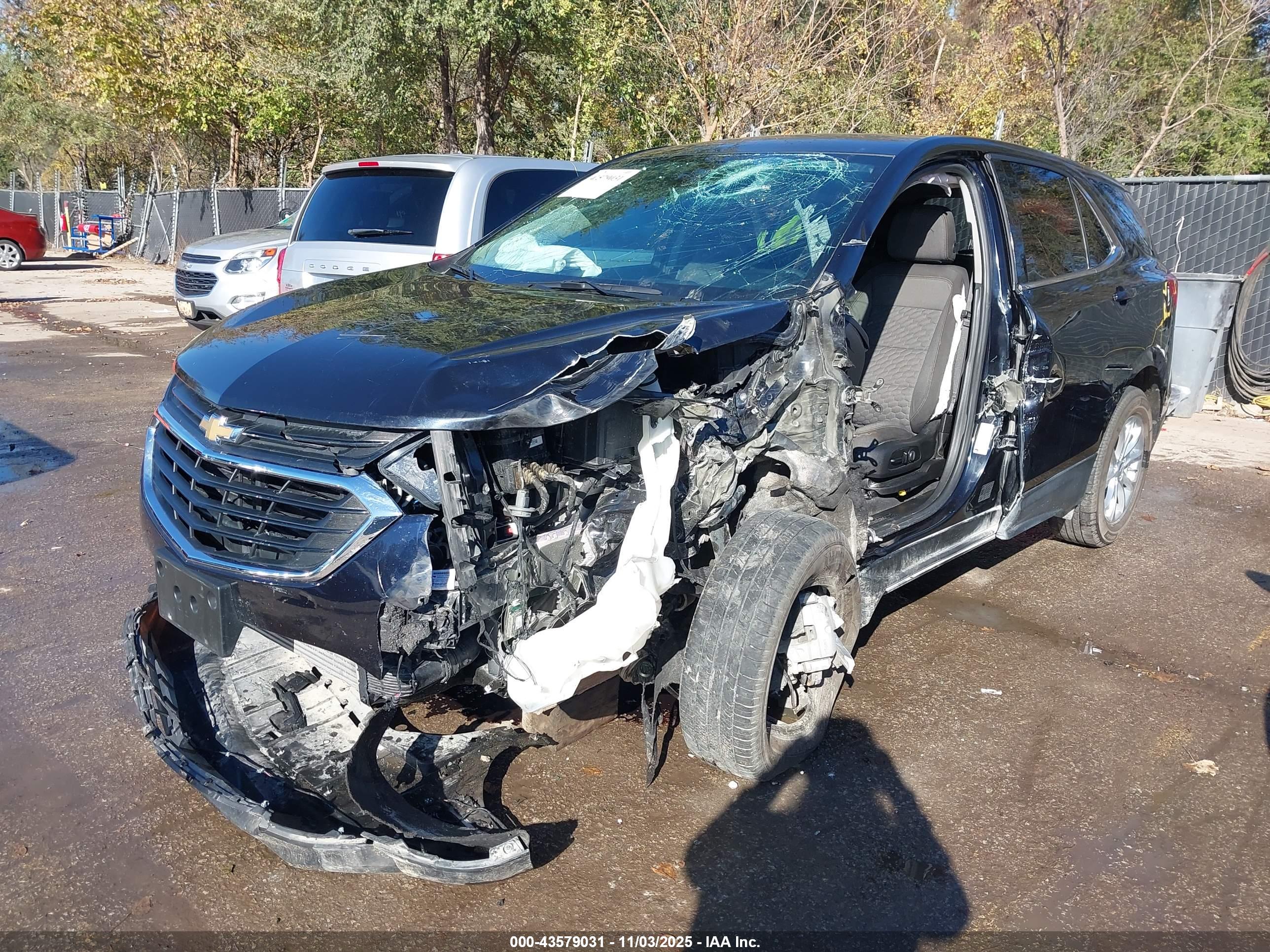 CHEVROLET EQUINOX image 2