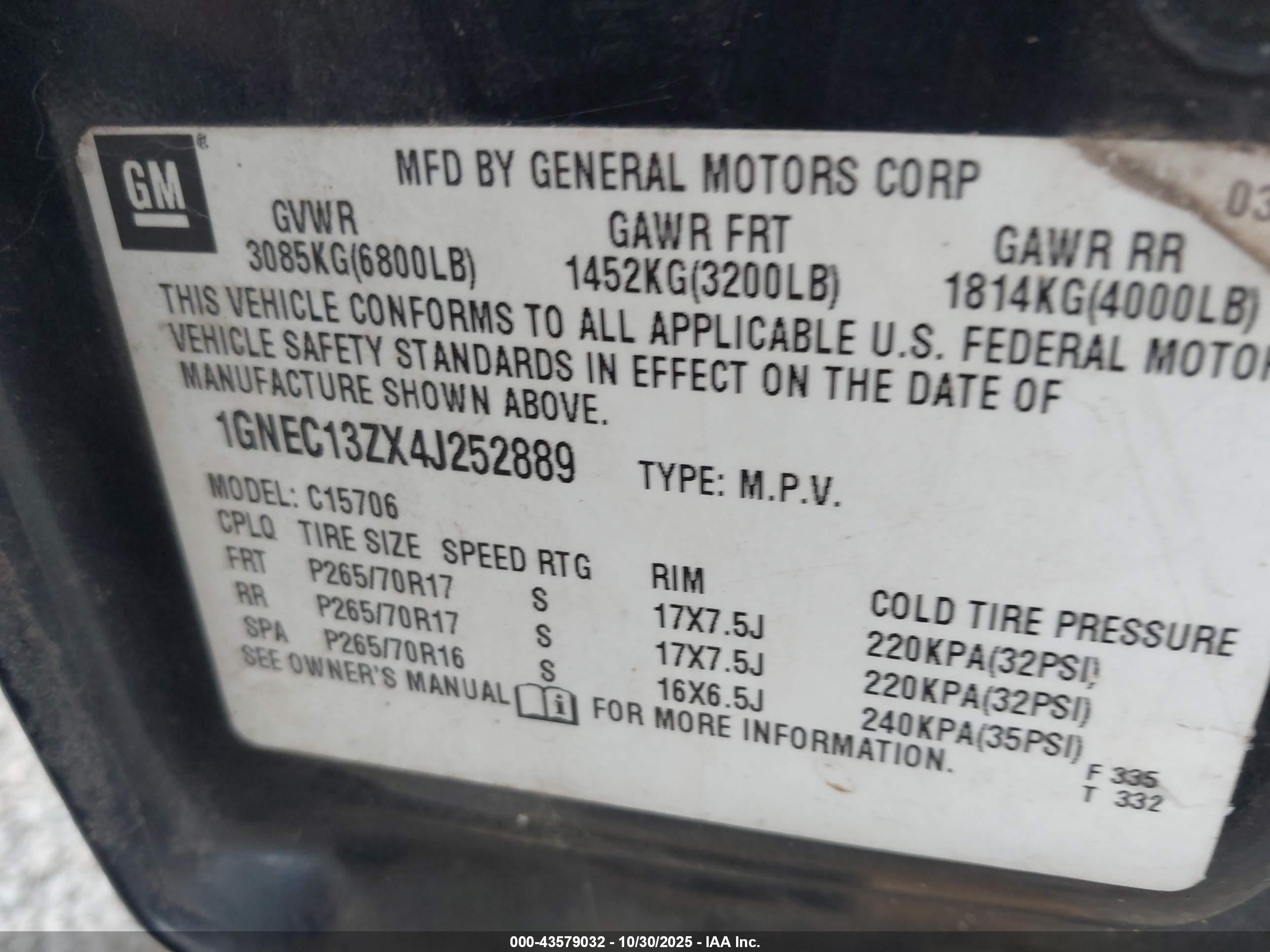 CHEVROLET TAHOE image 9