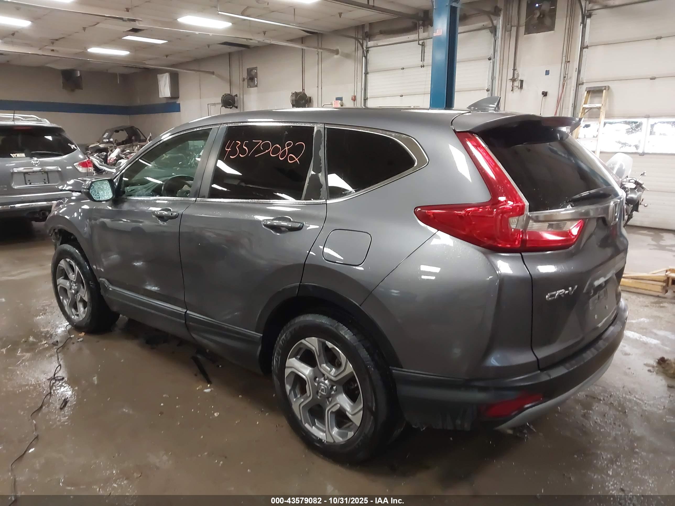 HONDA CR-V image 3