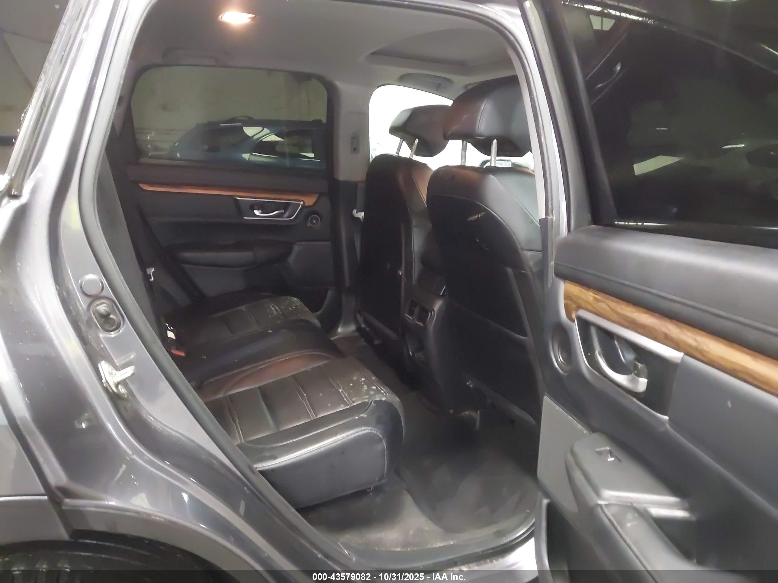 HONDA CR-V image 8