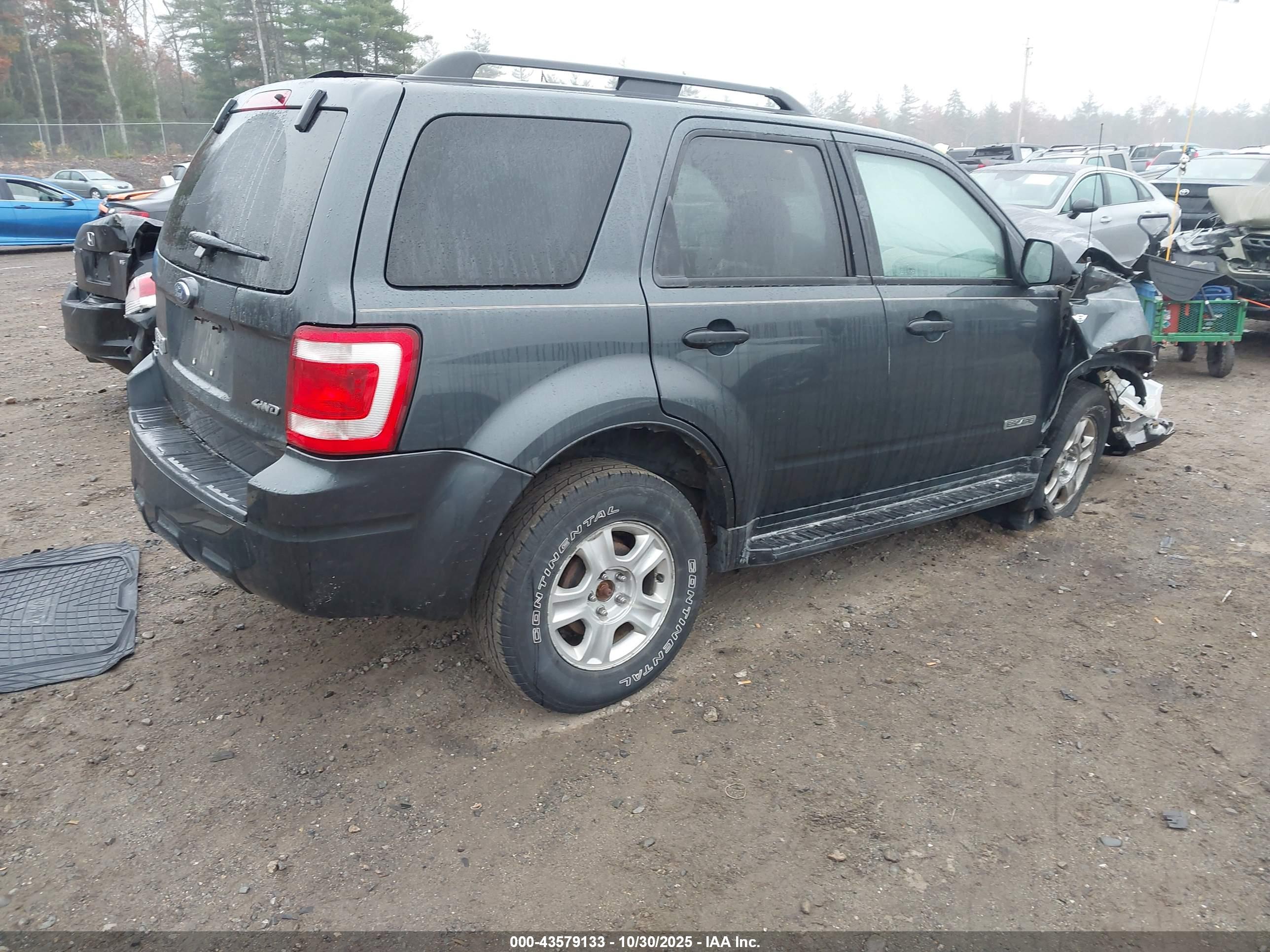 FORD ESCAPE image 4