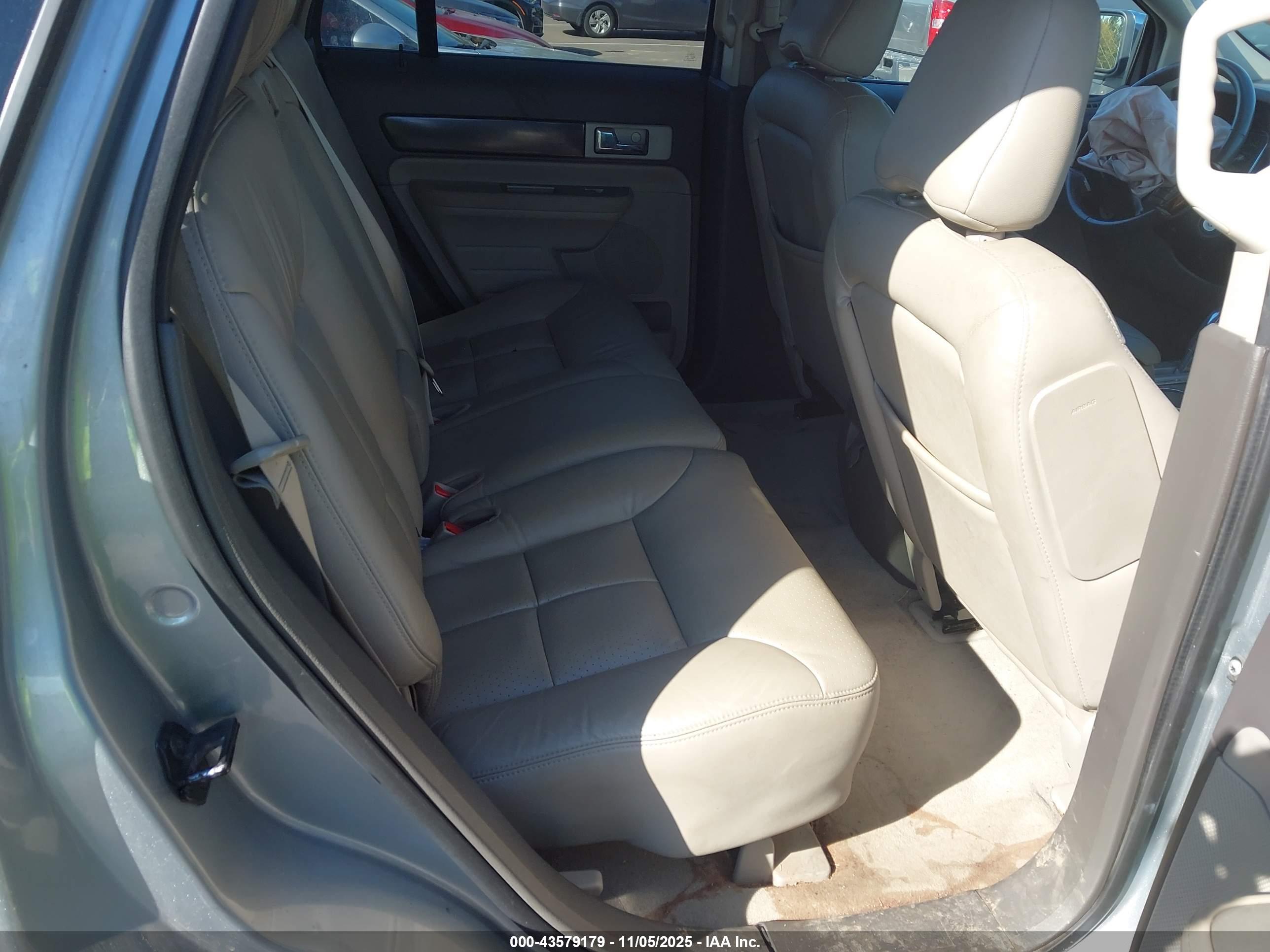 LINCOLN MKX image 8