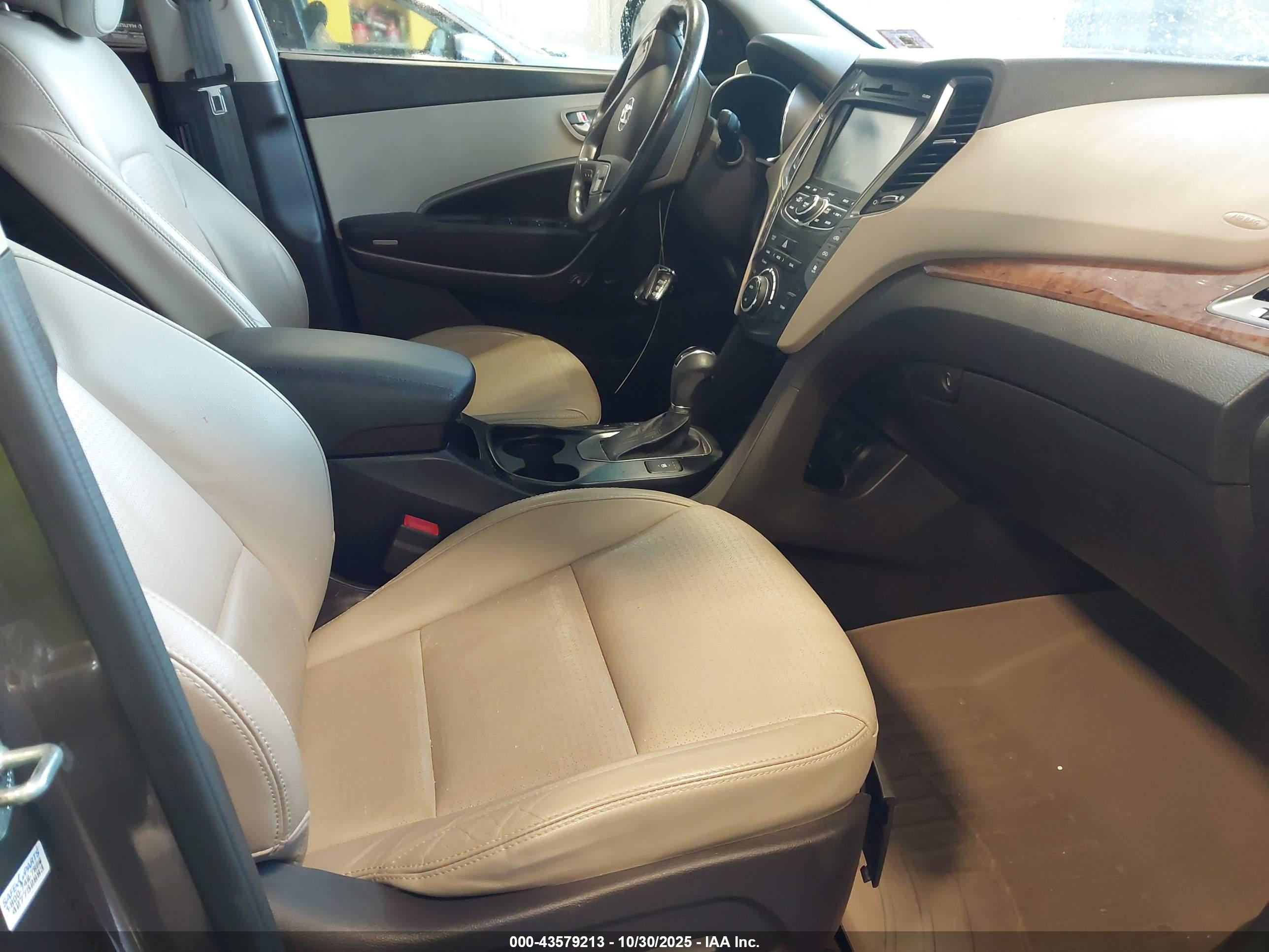HYUNDAI SANTA image 5