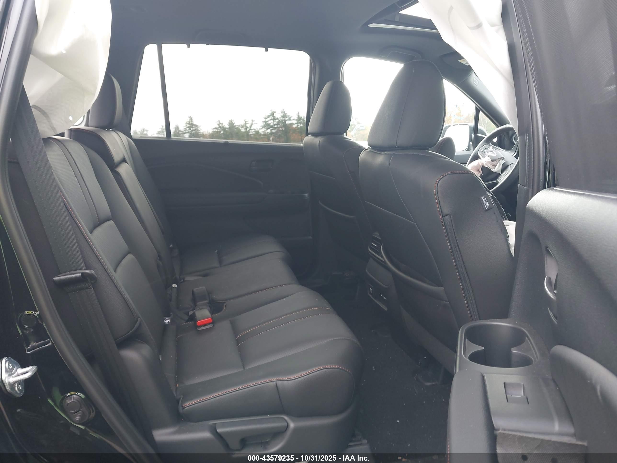 HONDA PASSPORT image 8