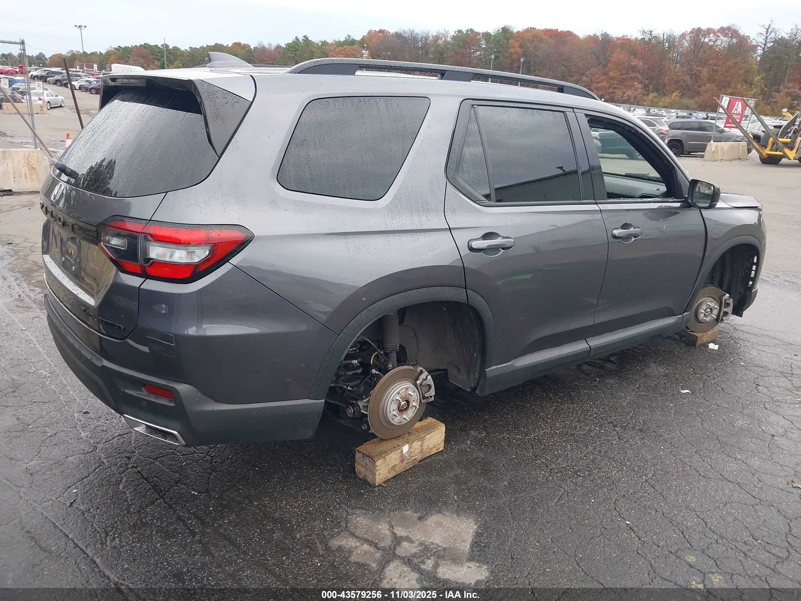 HONDA PILOT image 4