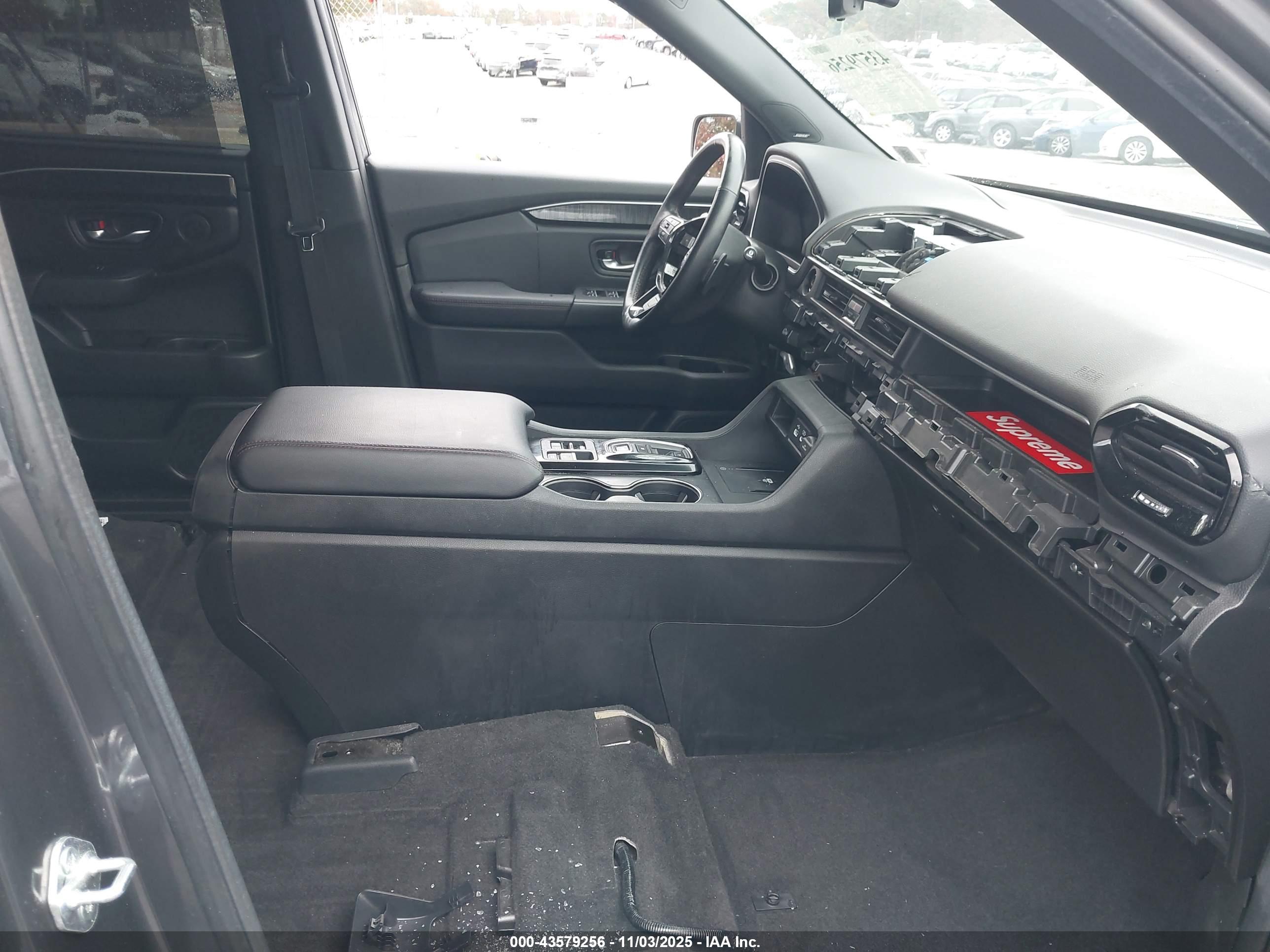 HONDA PILOT image 5