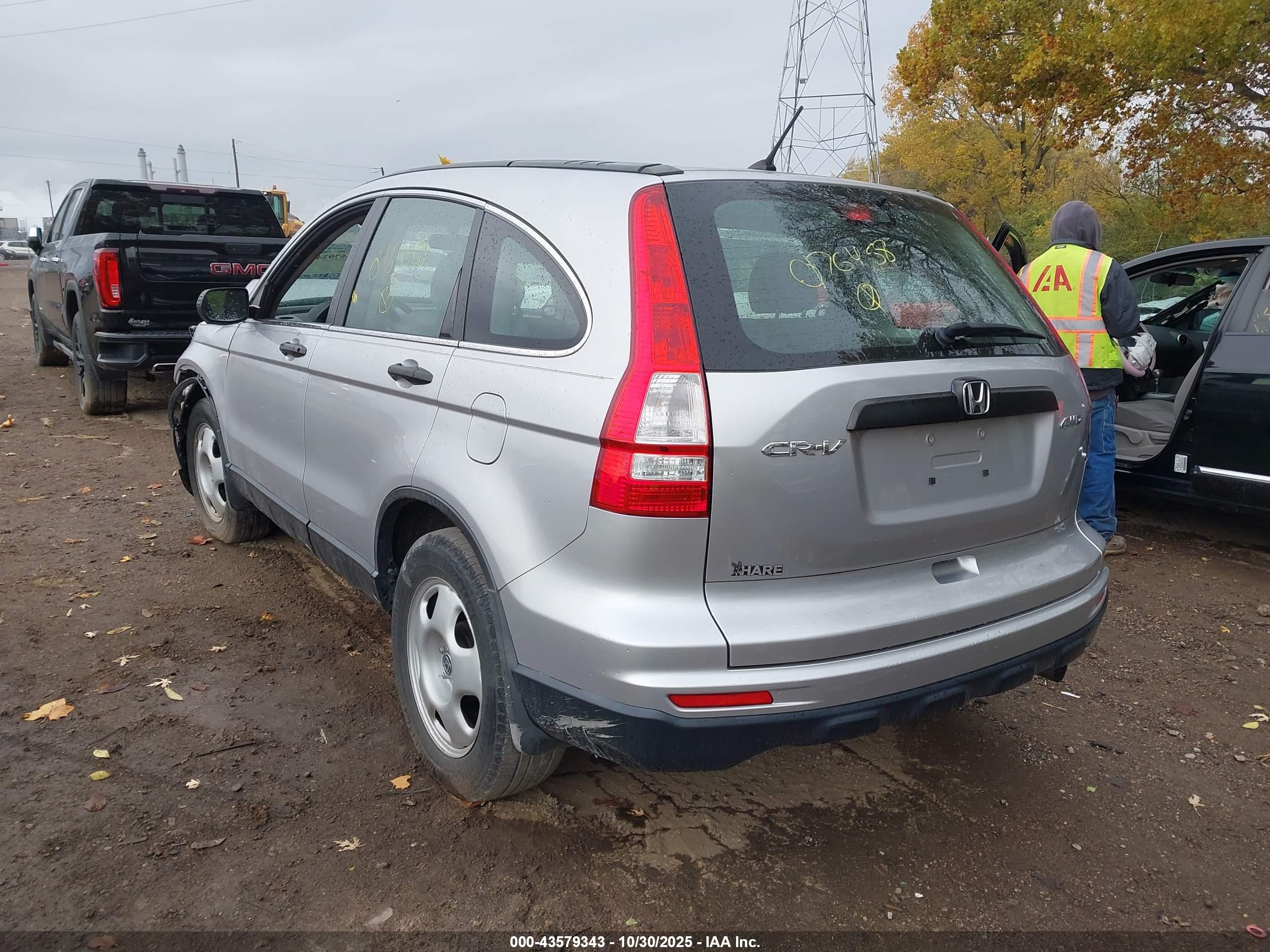 HONDA CR-V image 3