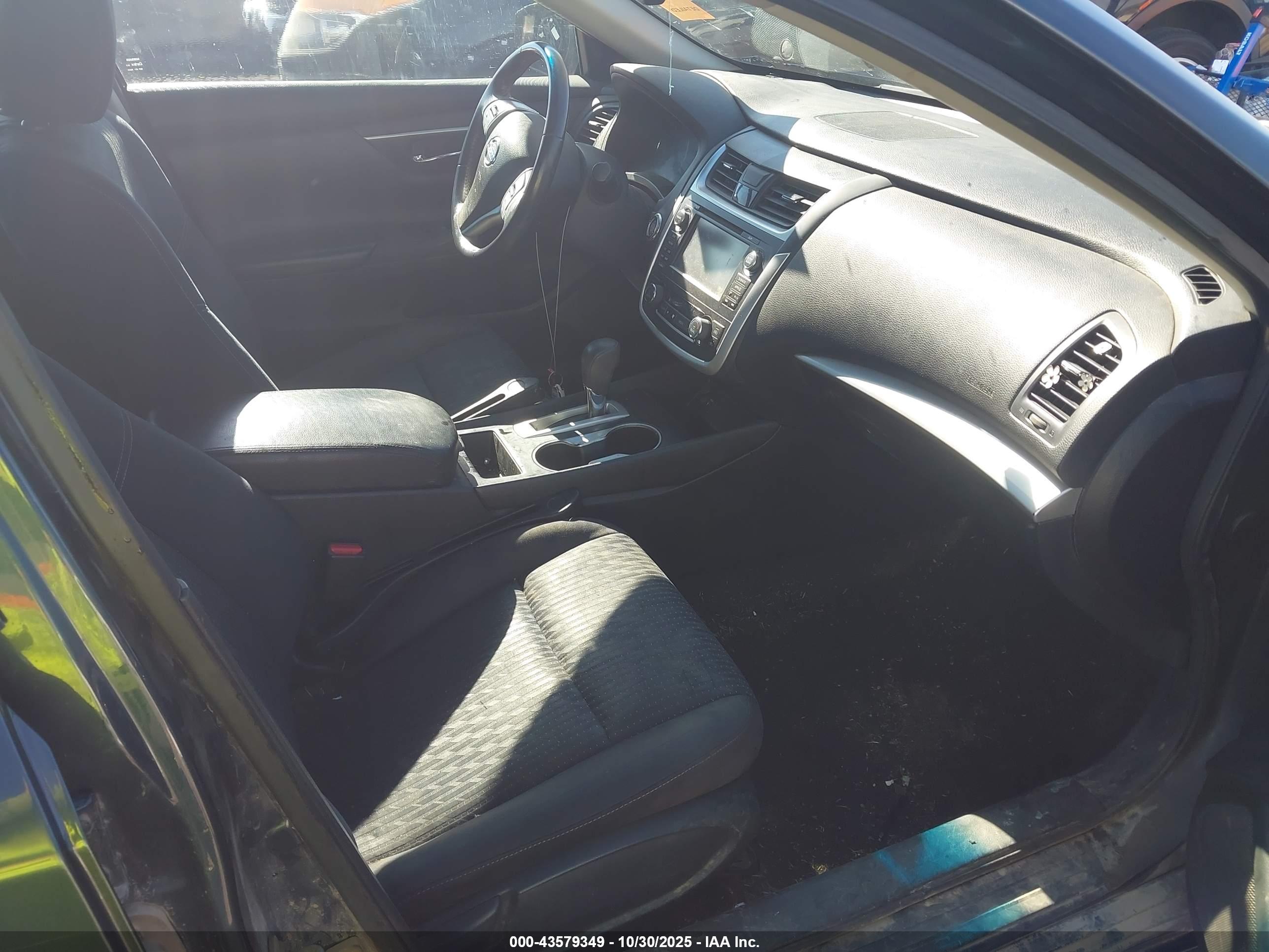 NISSAN ALTIMA image 5