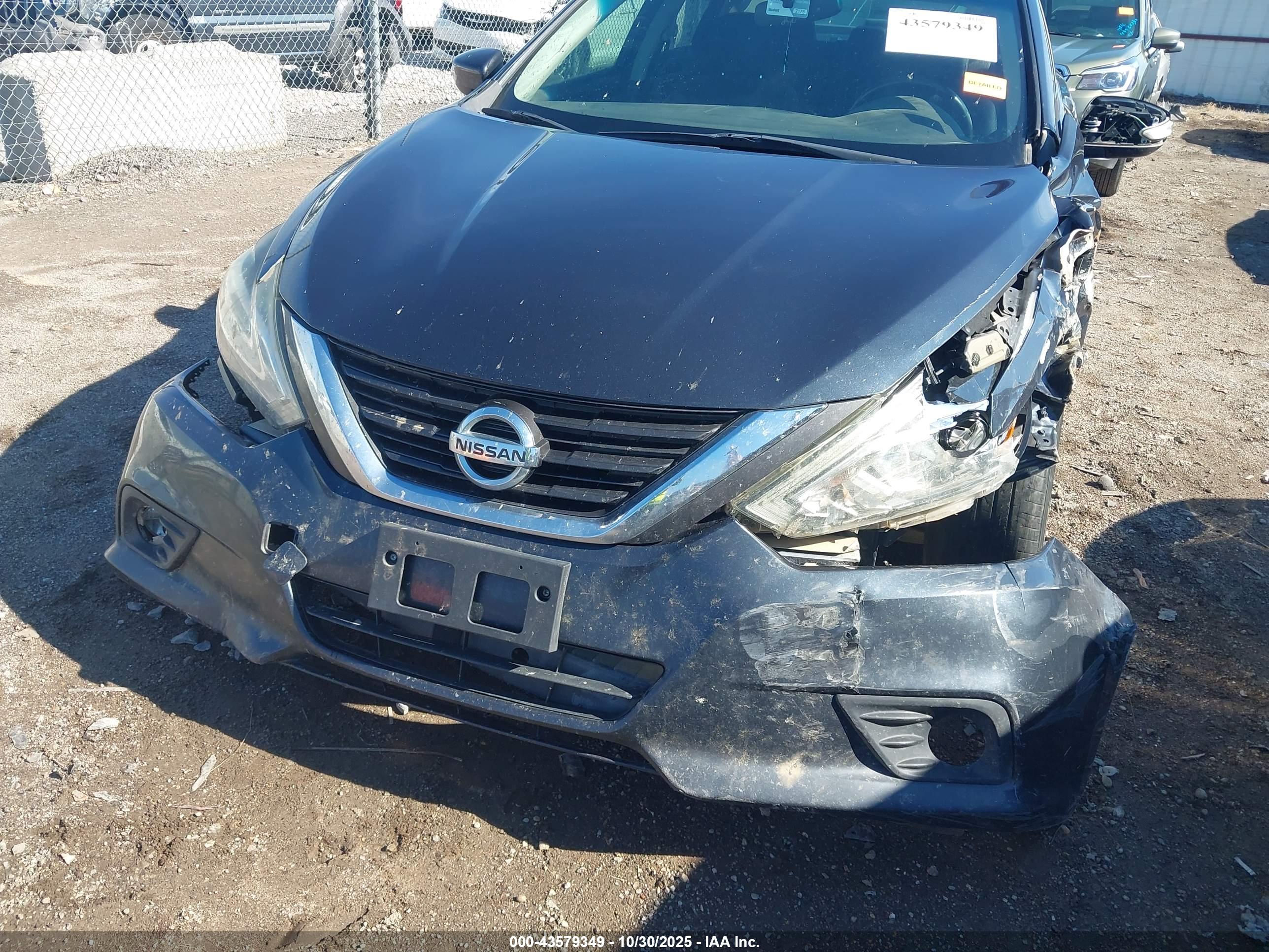 NISSAN ALTIMA image 6