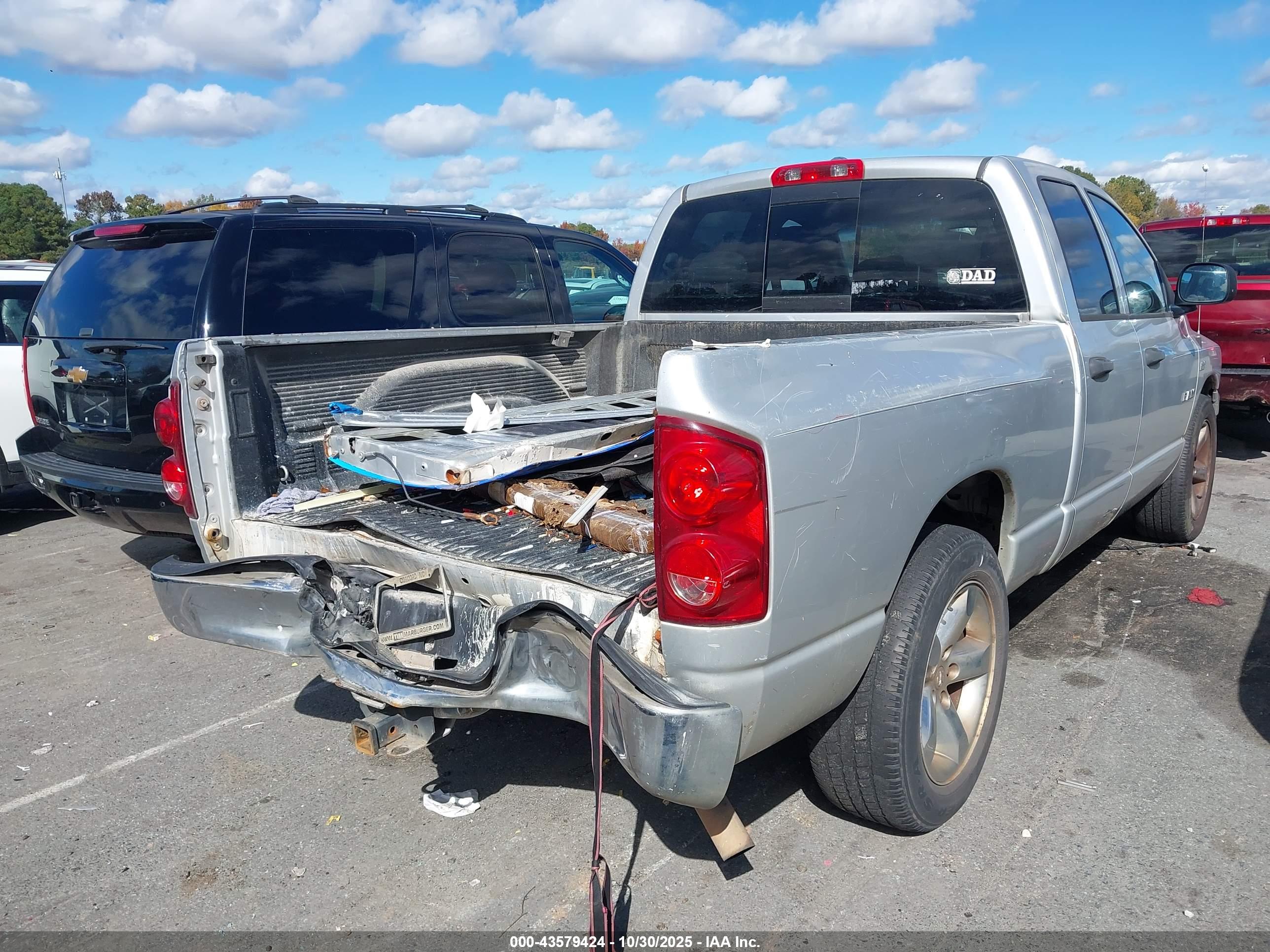 DODGE RAM image 4