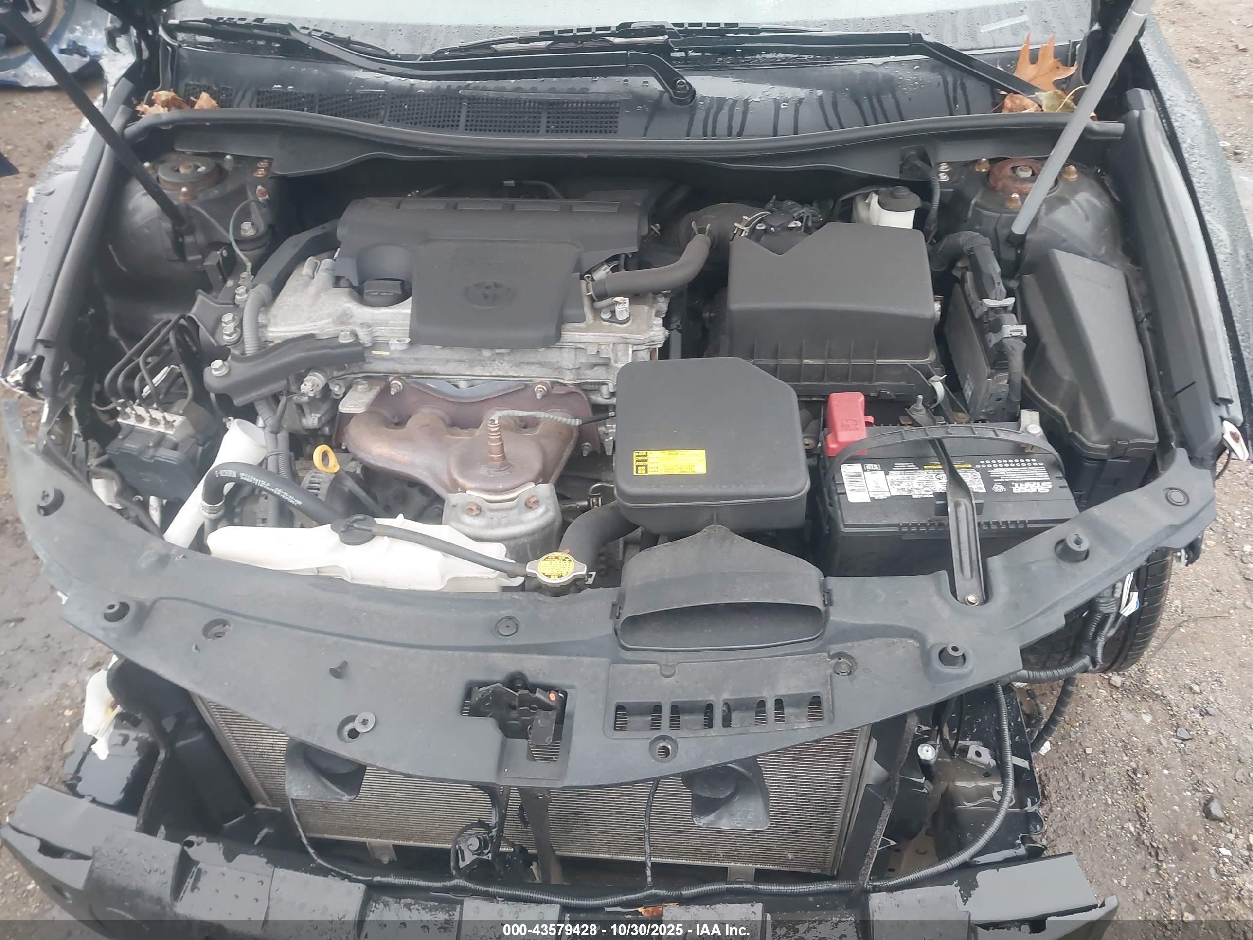 TOYOTA CAMRY image 10
