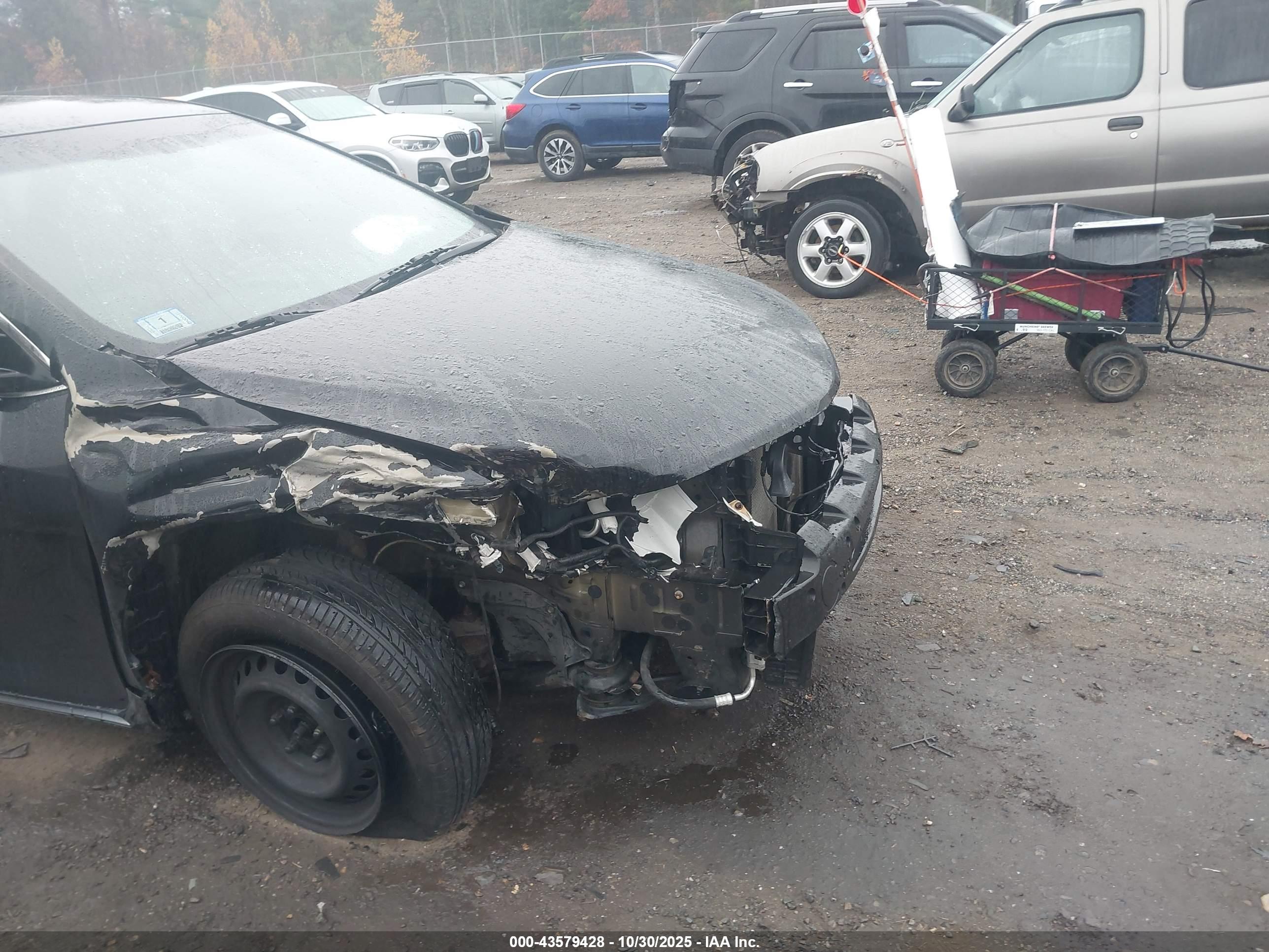 TOYOTA CAMRY image 6