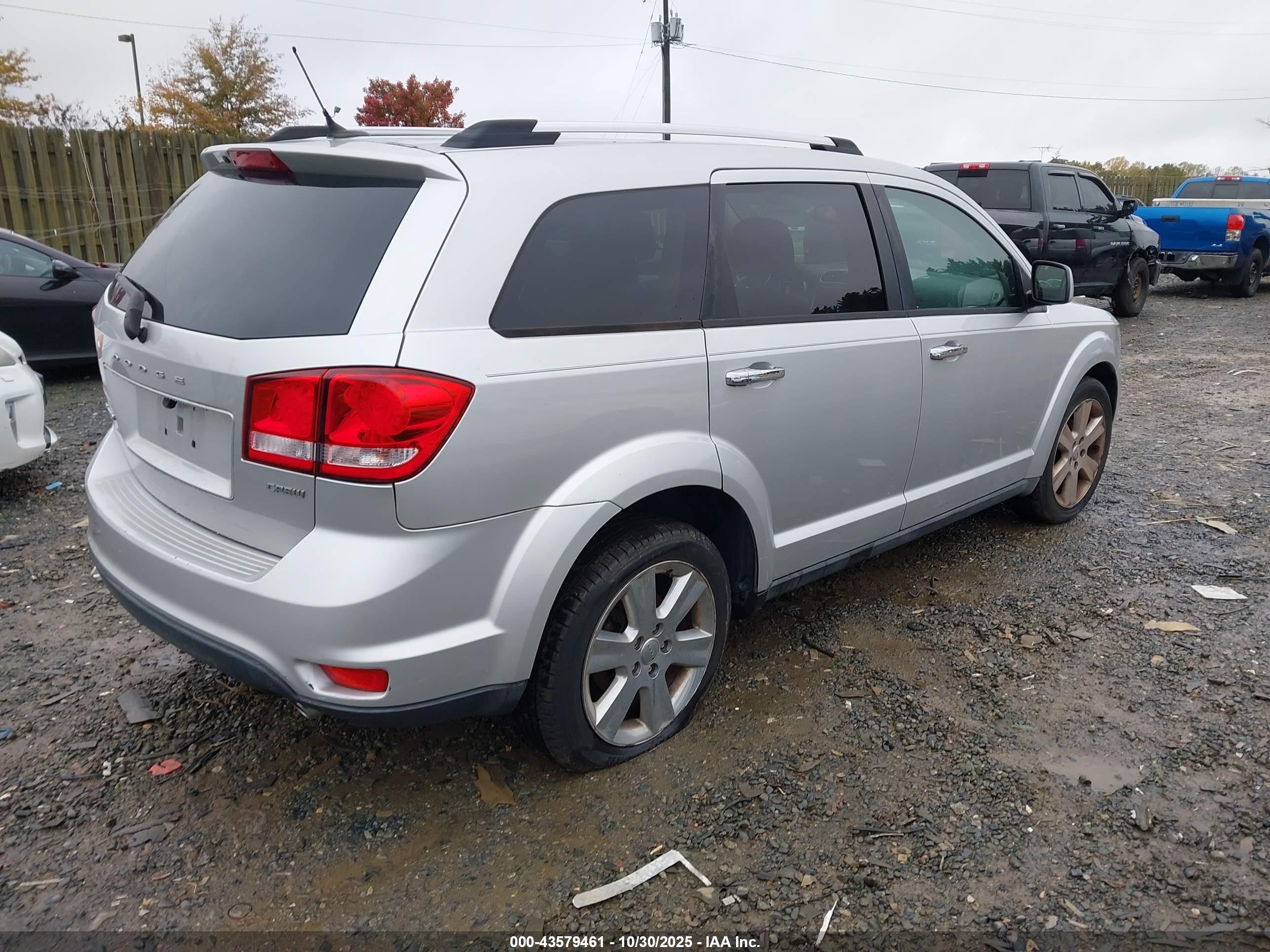 DODGE JOURNEY image 4