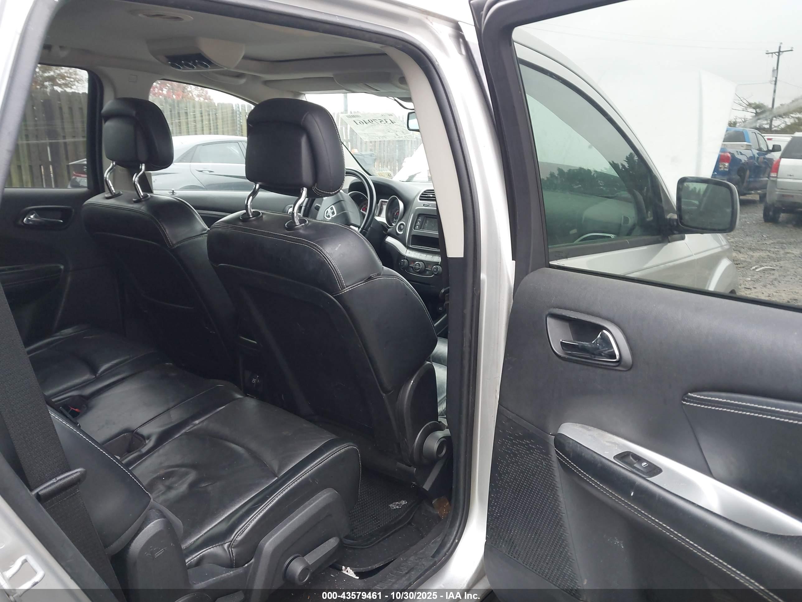 DODGE JOURNEY image 8