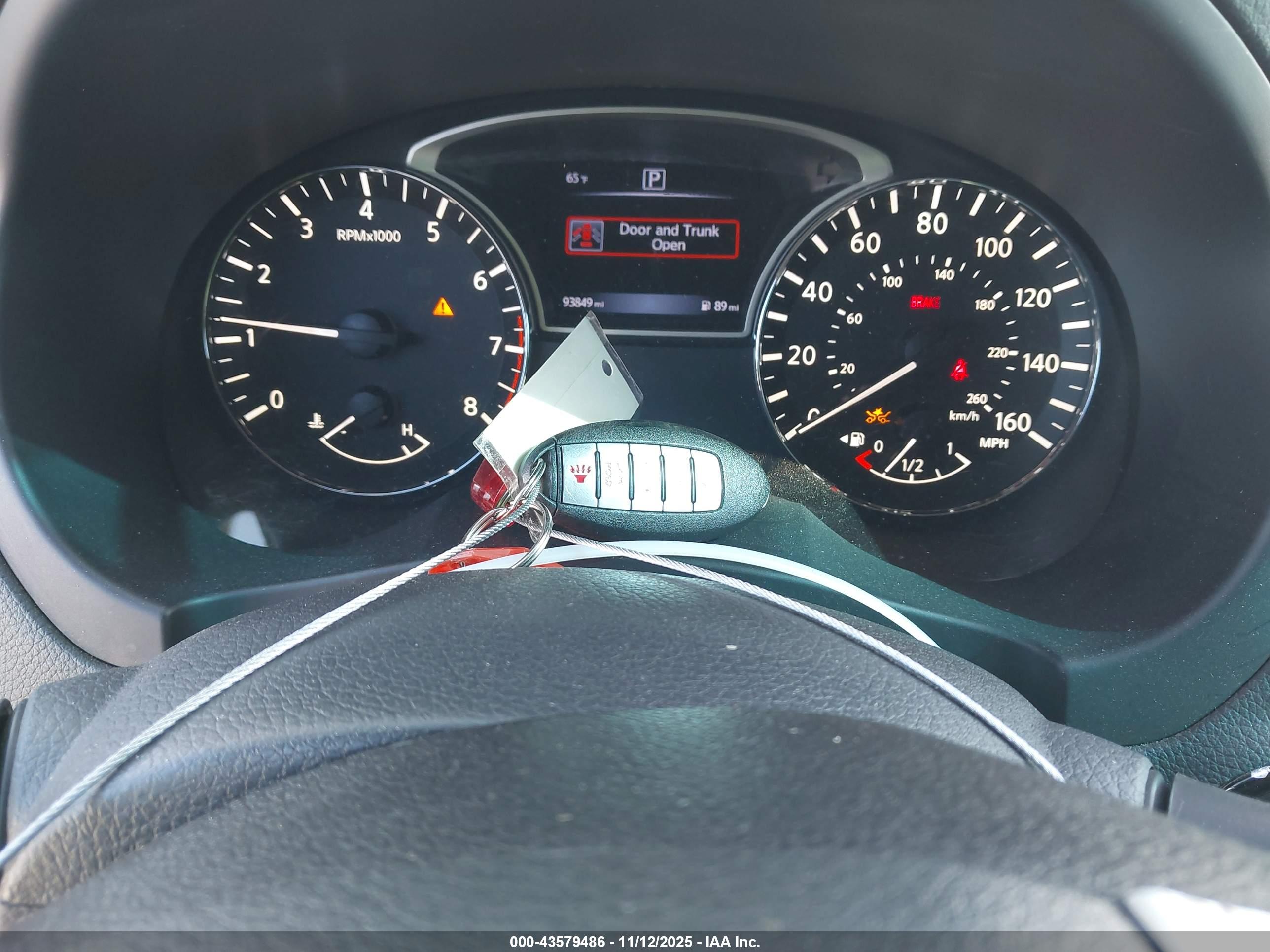 NISSAN ALTIMA image 11