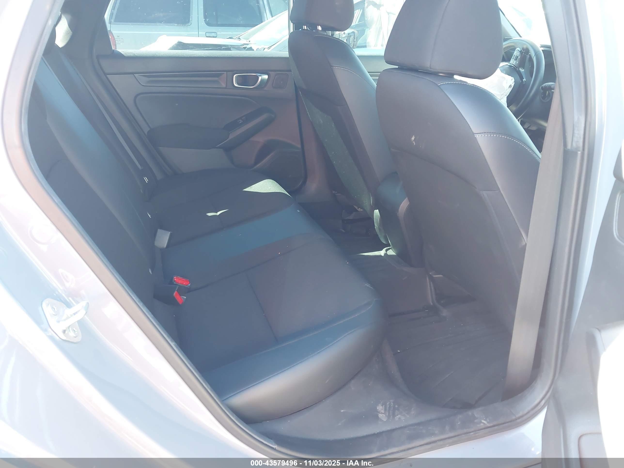 HONDA CIVIC image 8