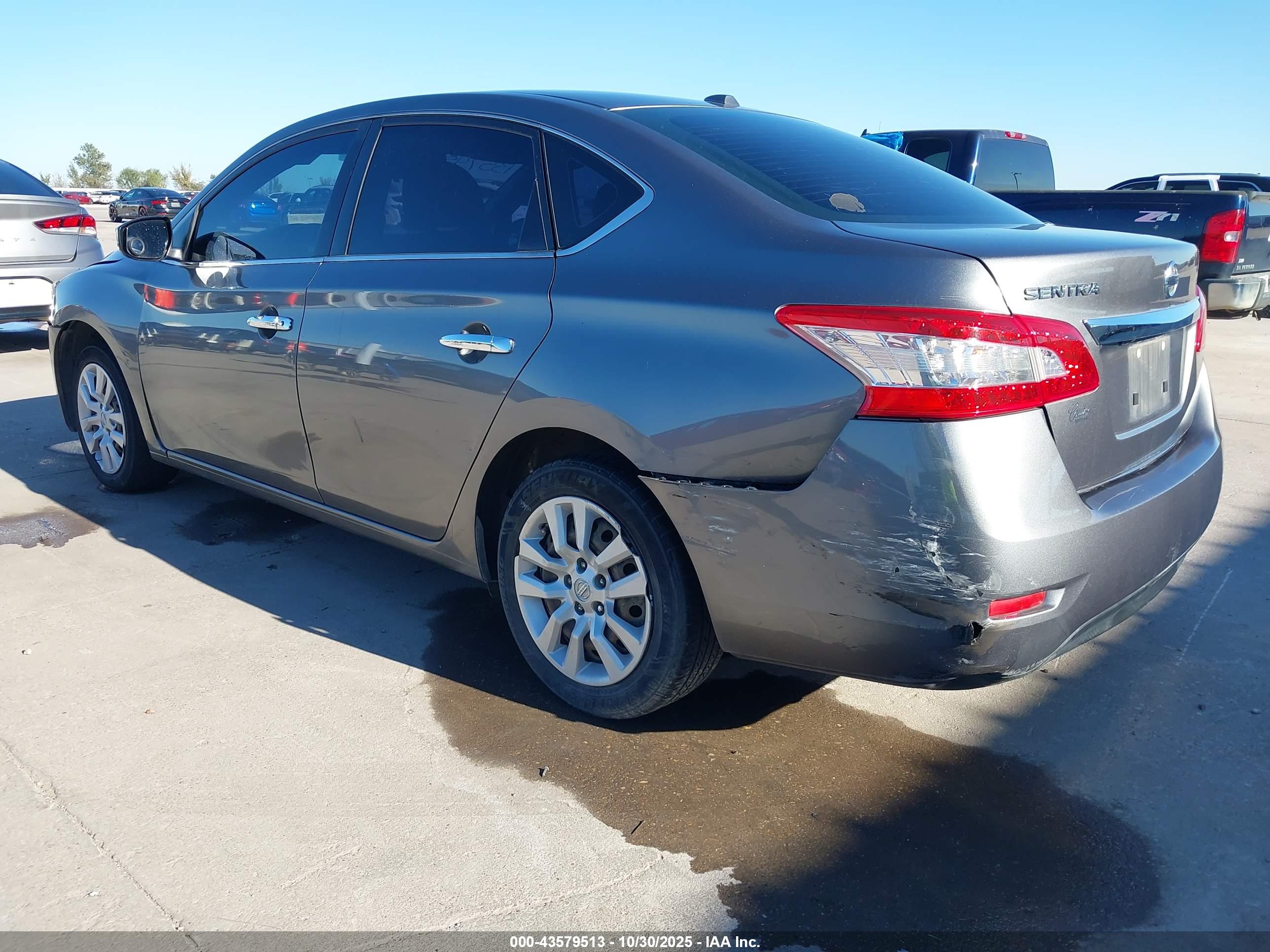 NISSAN SENTRA image 3