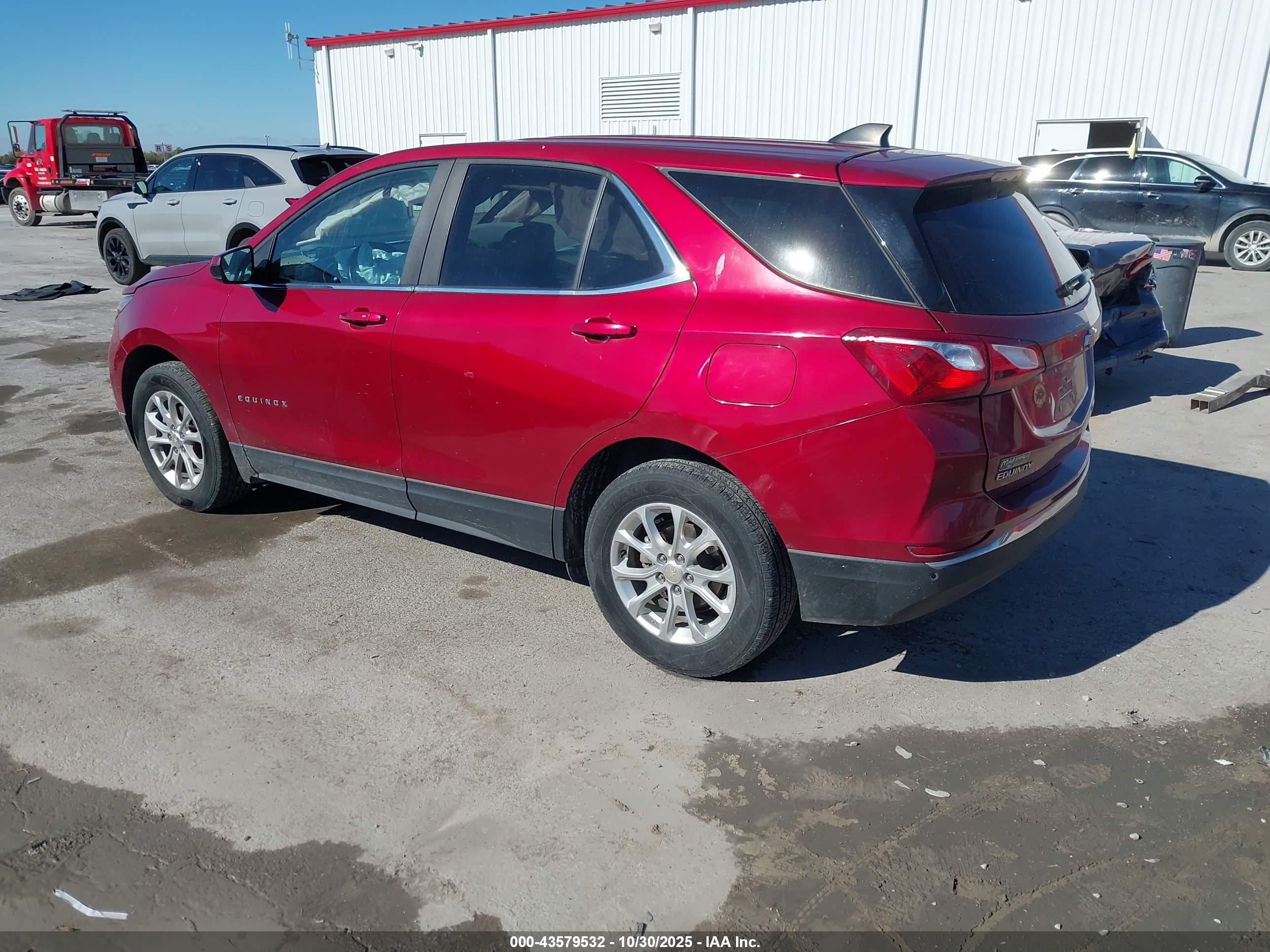 CHEVROLET EQUINOX image 3
