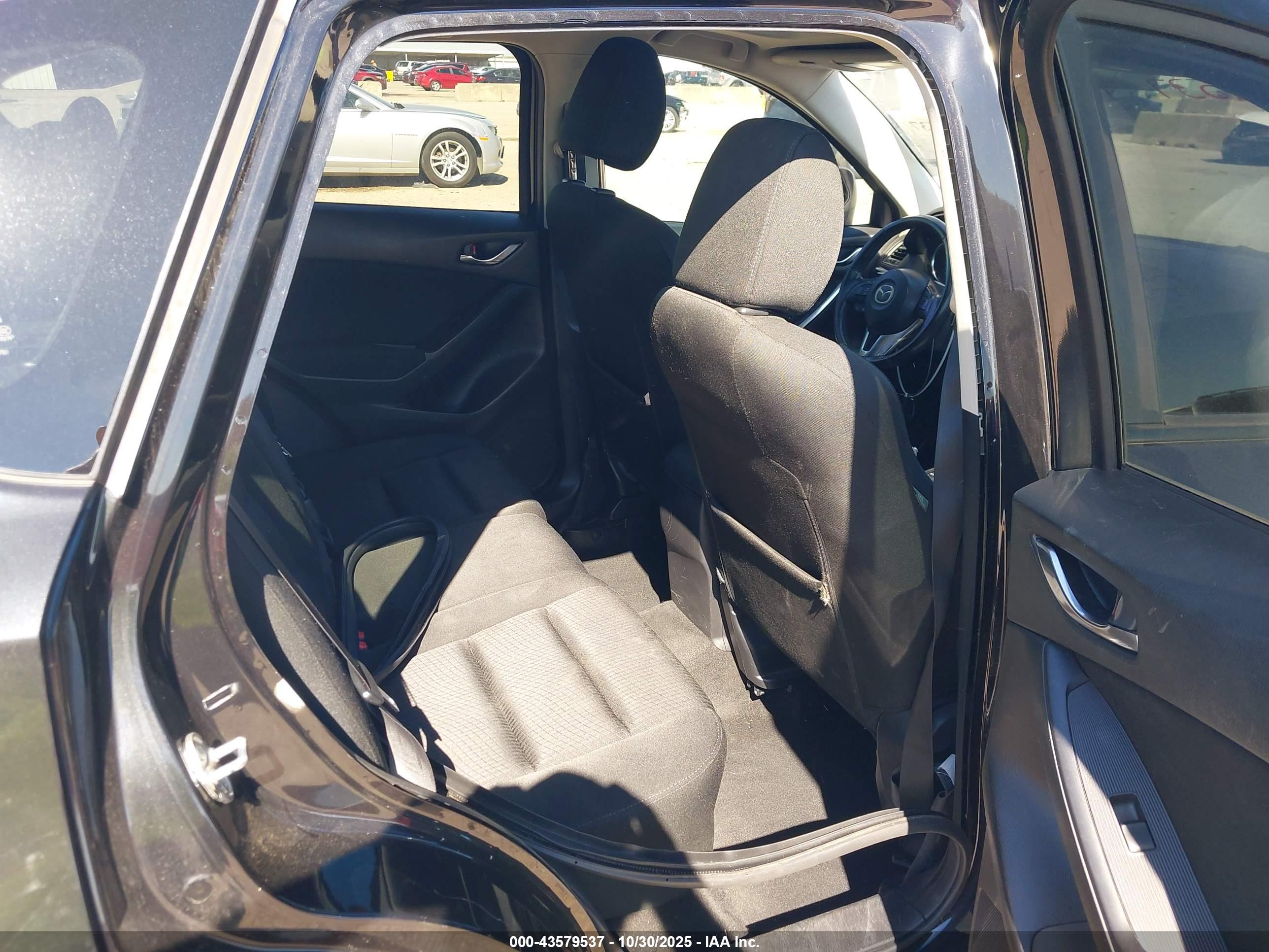 MAZDA CX-5 image 8