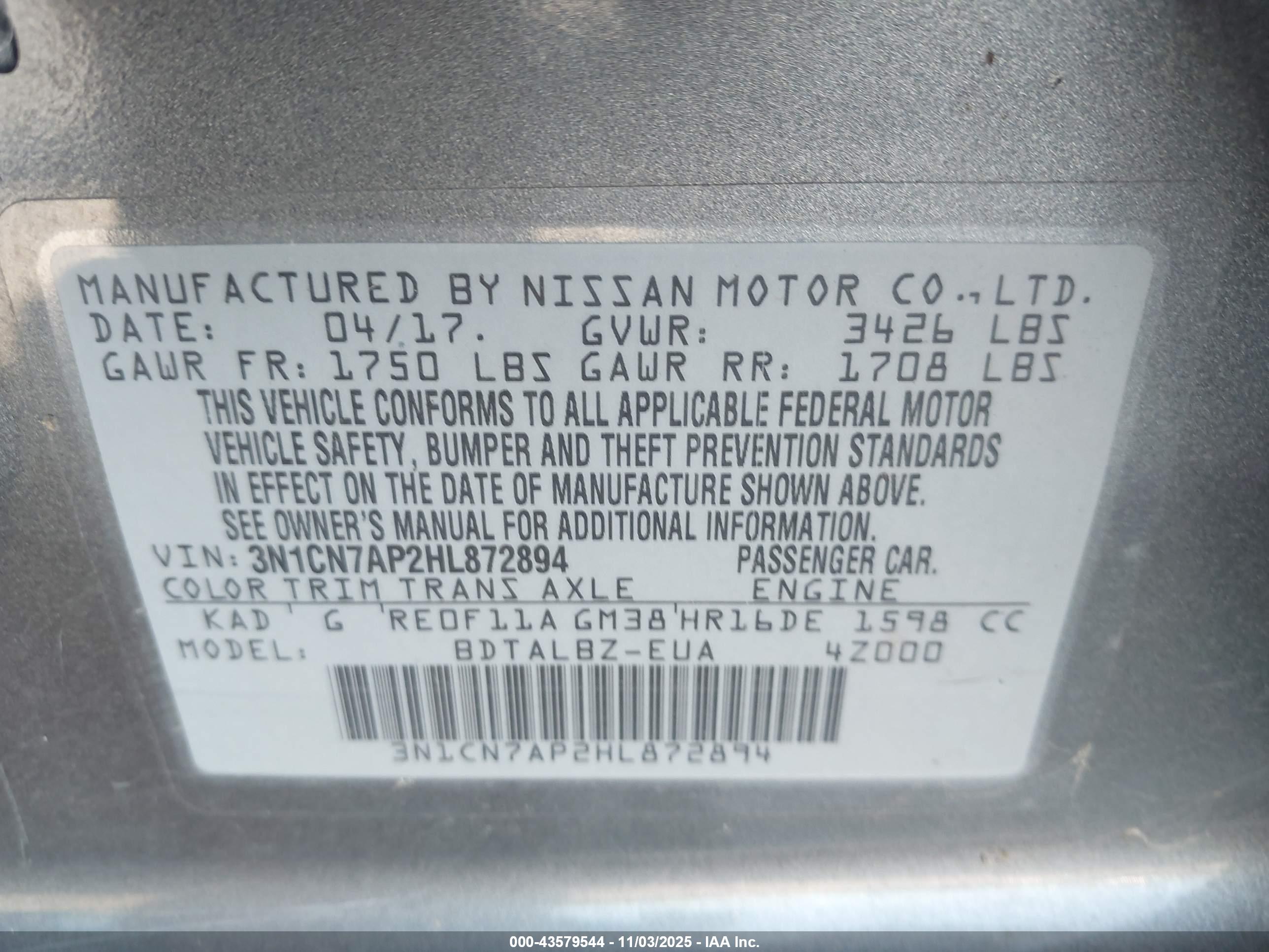 NISSAN VERSA image 9