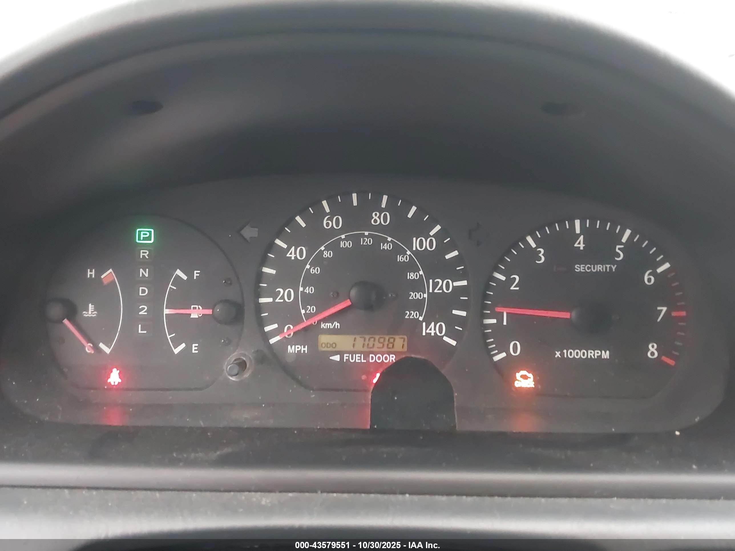 TOYOTA CAMRY image 7