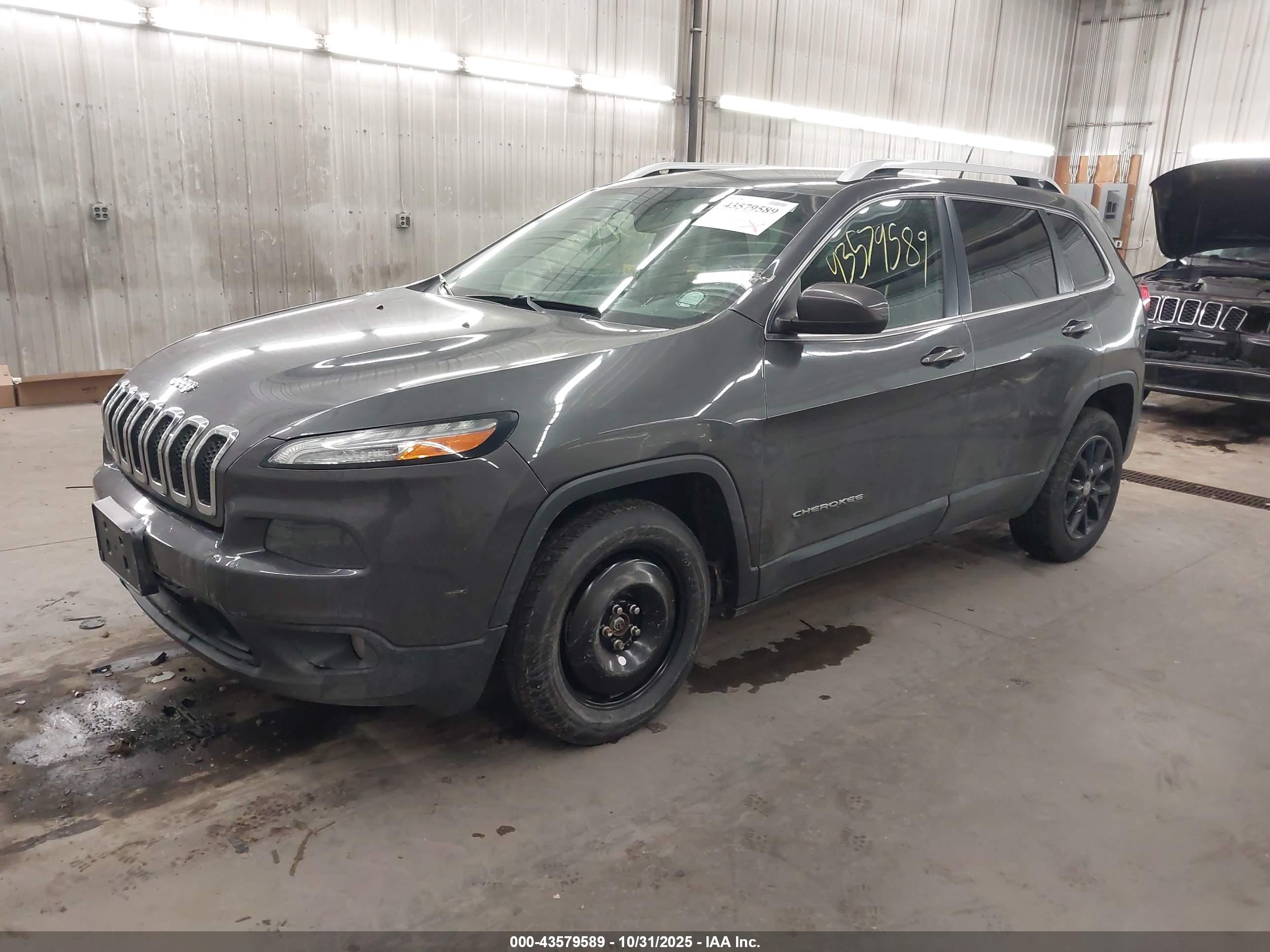 JEEP CHEROKEE image 2