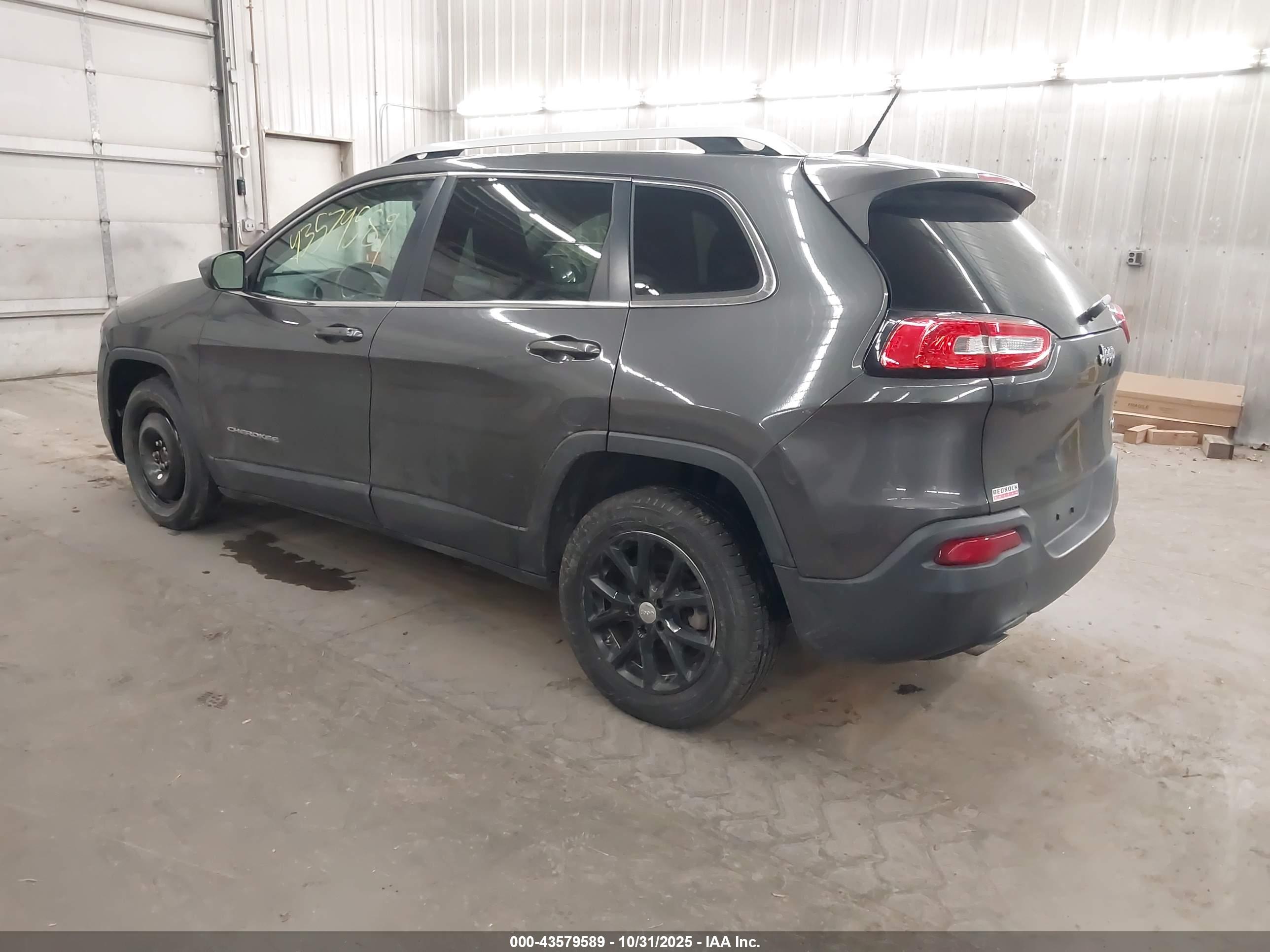 JEEP CHEROKEE image 3