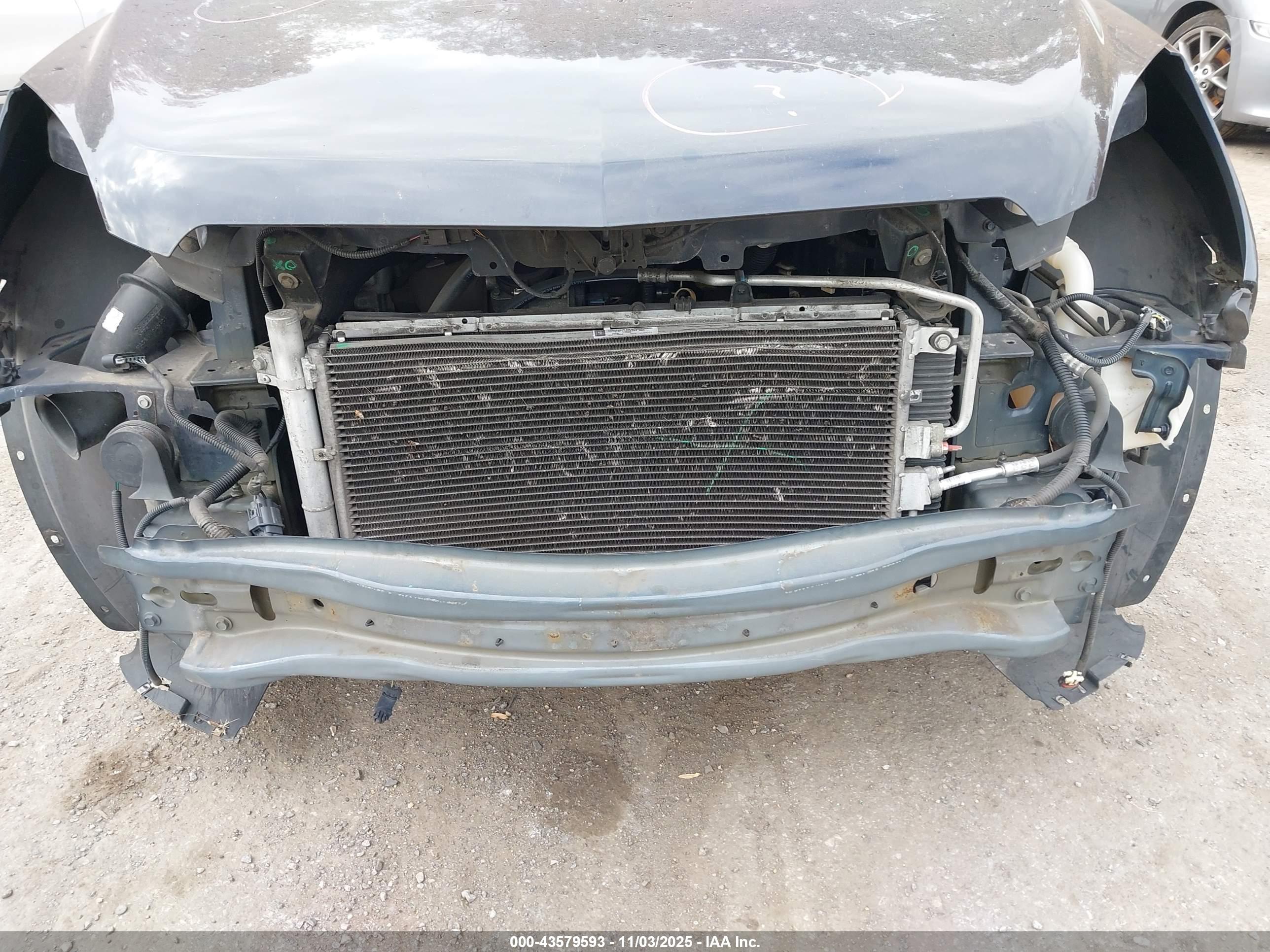 CHEVROLET EQUINOX image 6