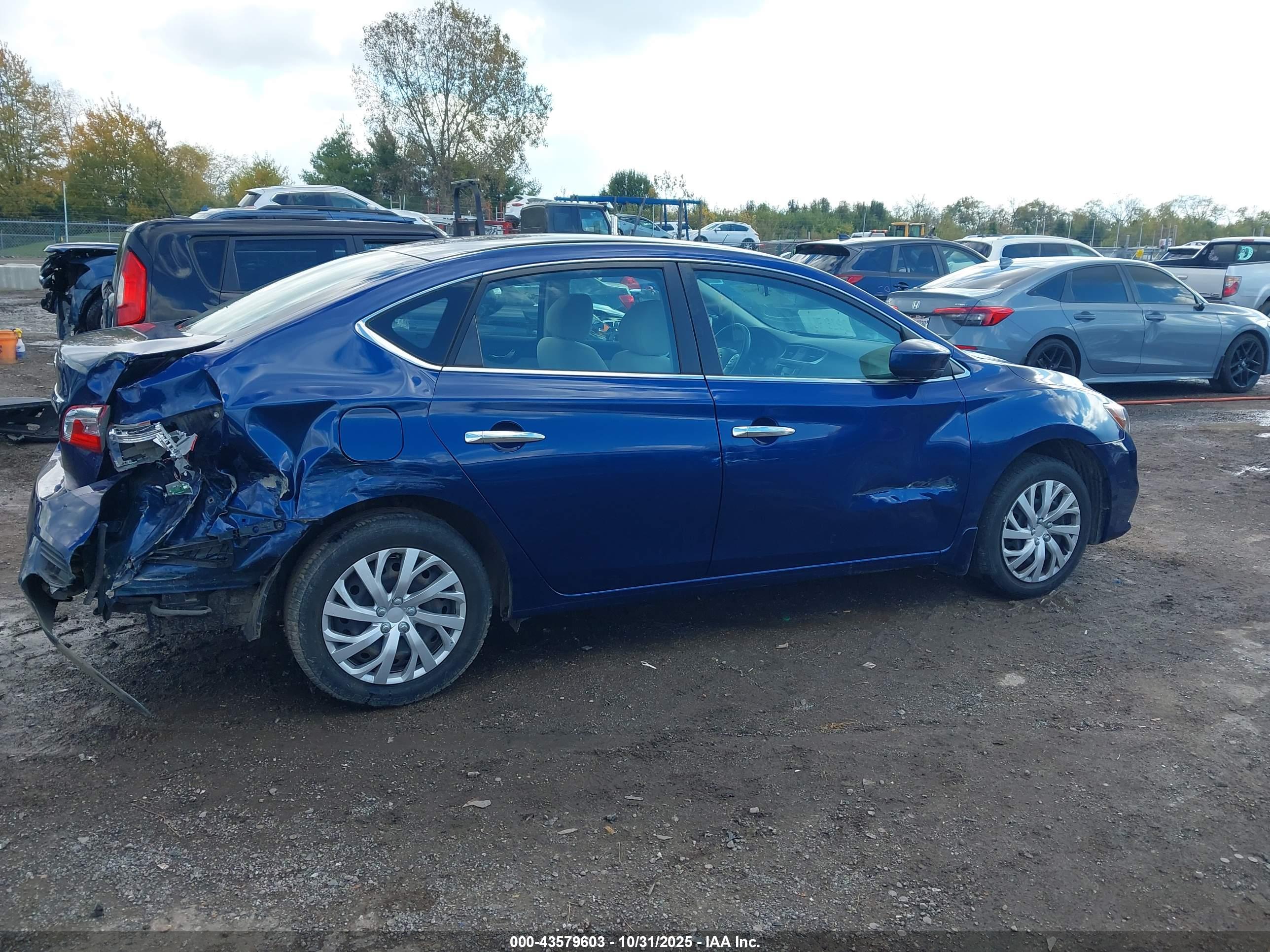 NISSAN SENTRA image 6
