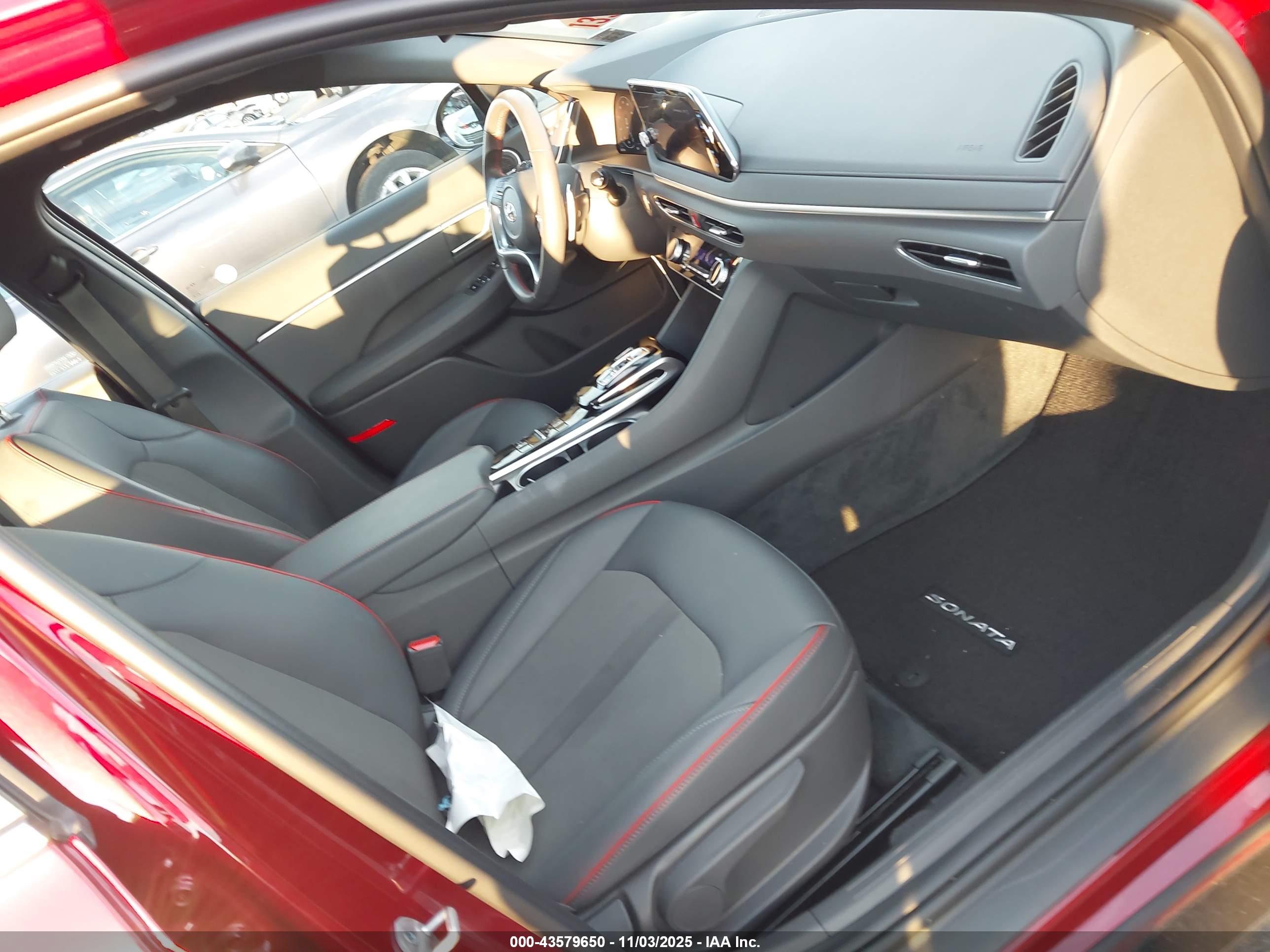 HYUNDAI SONATA image 5