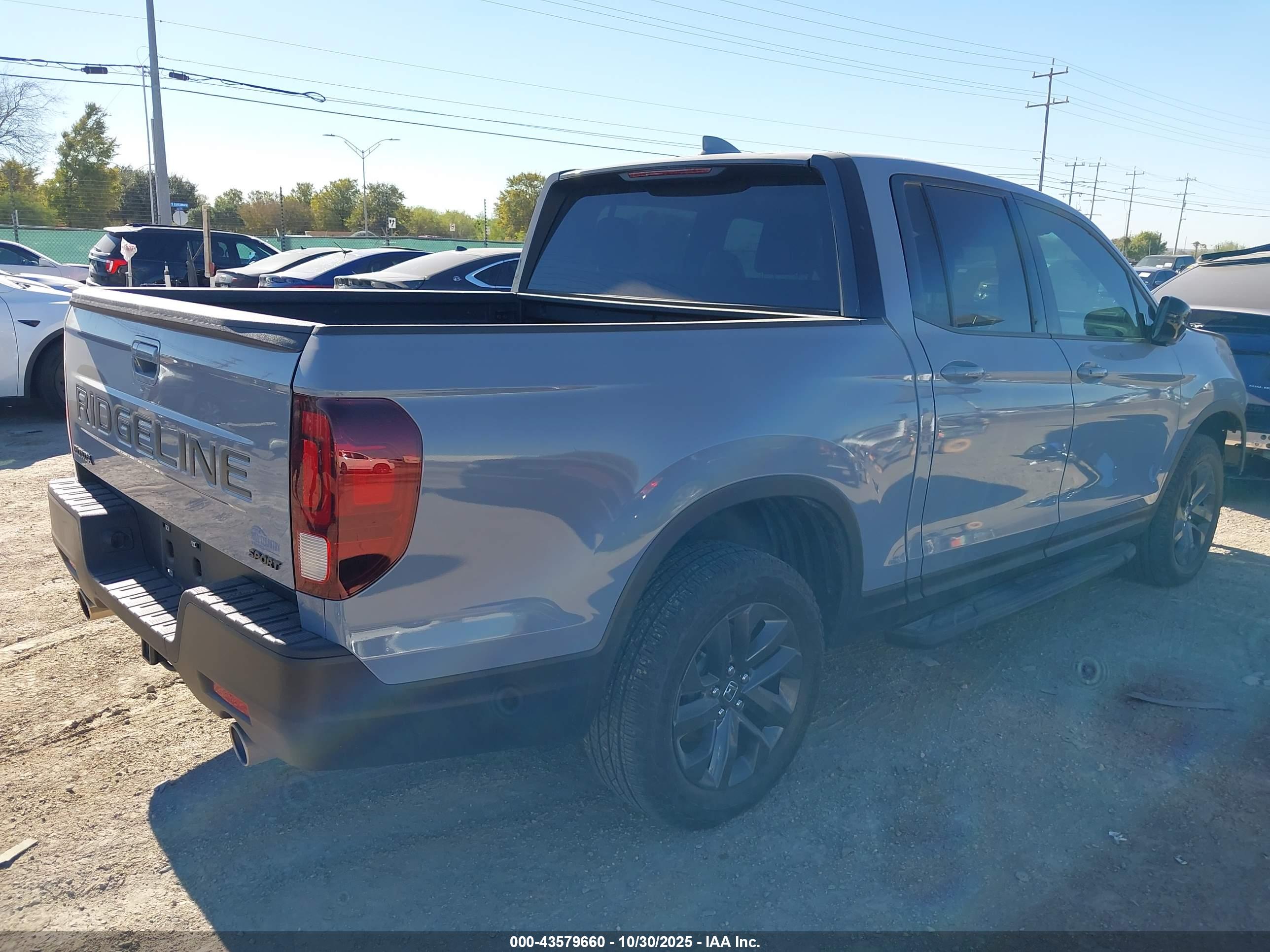 HONDA RIDGELINE image 4