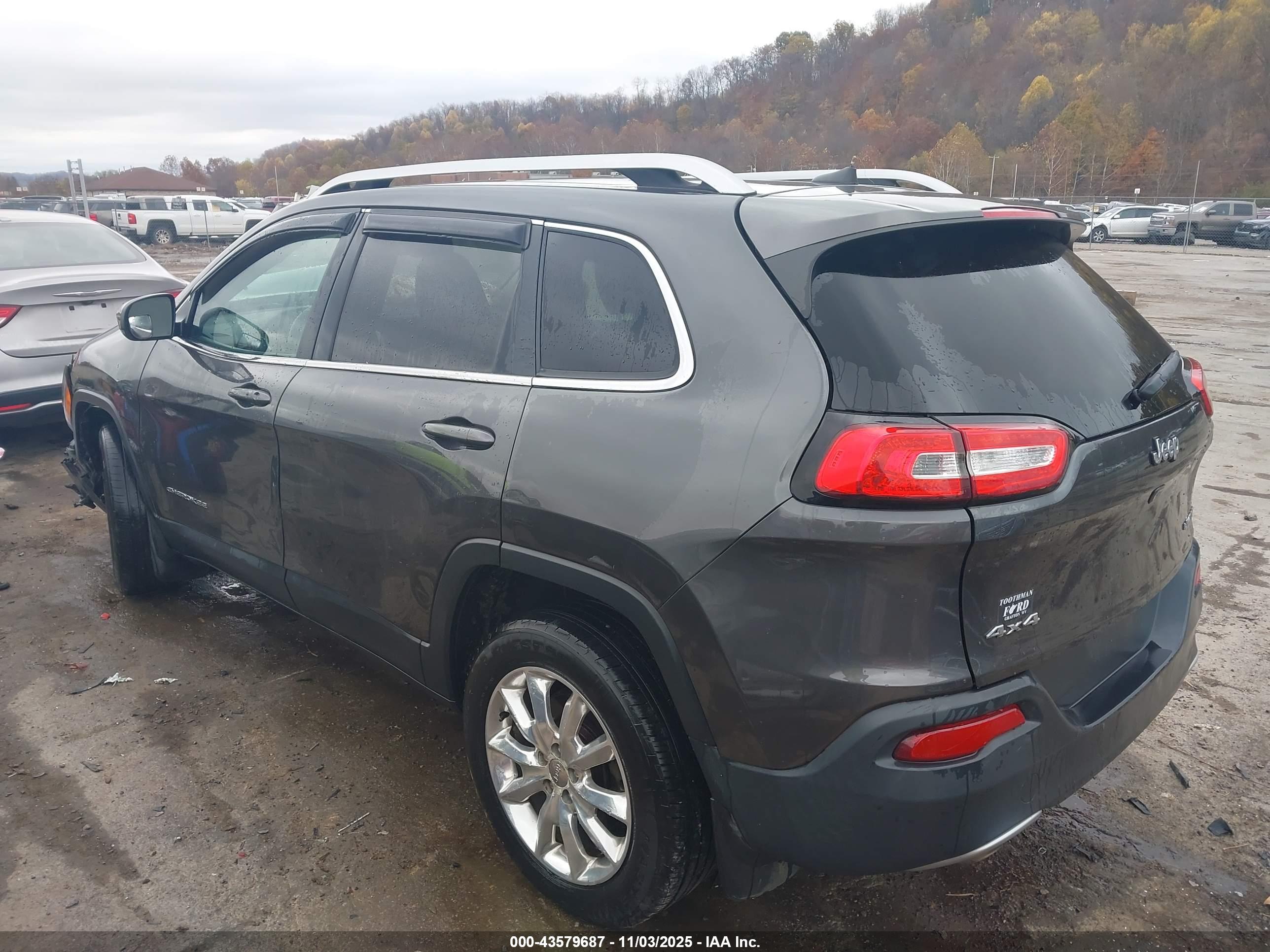 JEEP CHEROKEE image 3