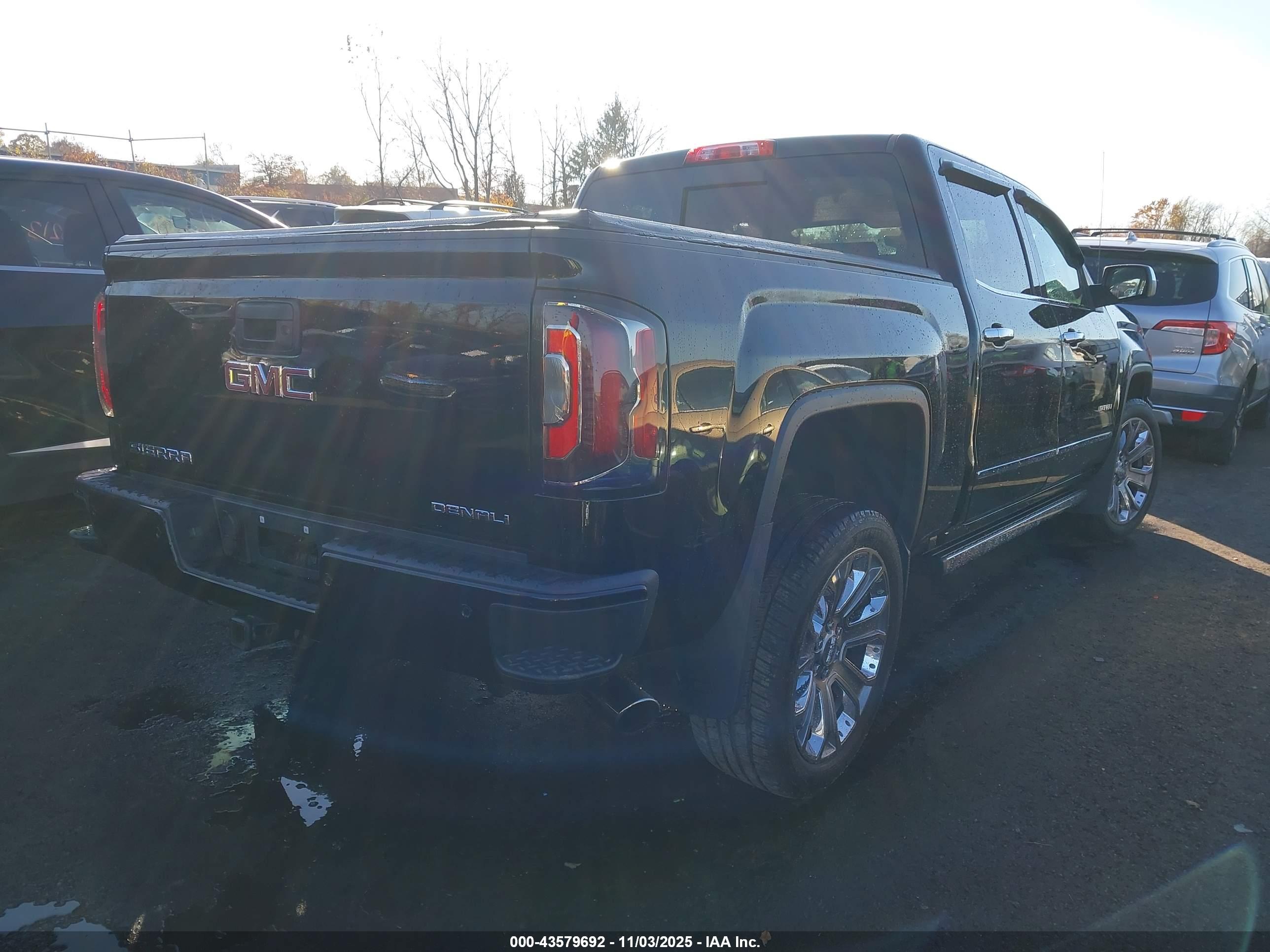 GMC SIERRA image 4