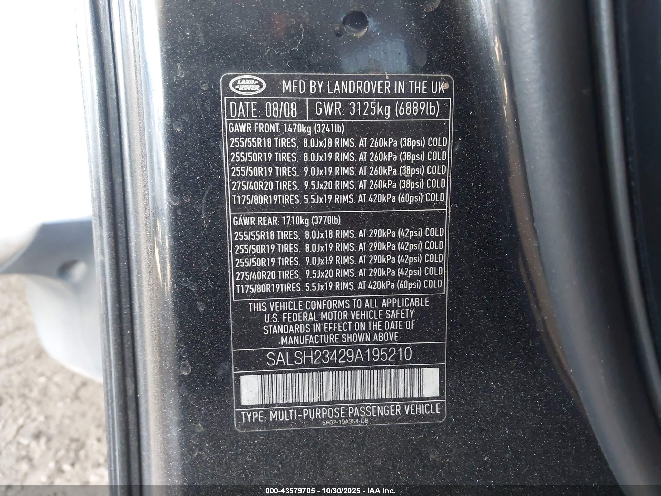 LAND ROVER image 9