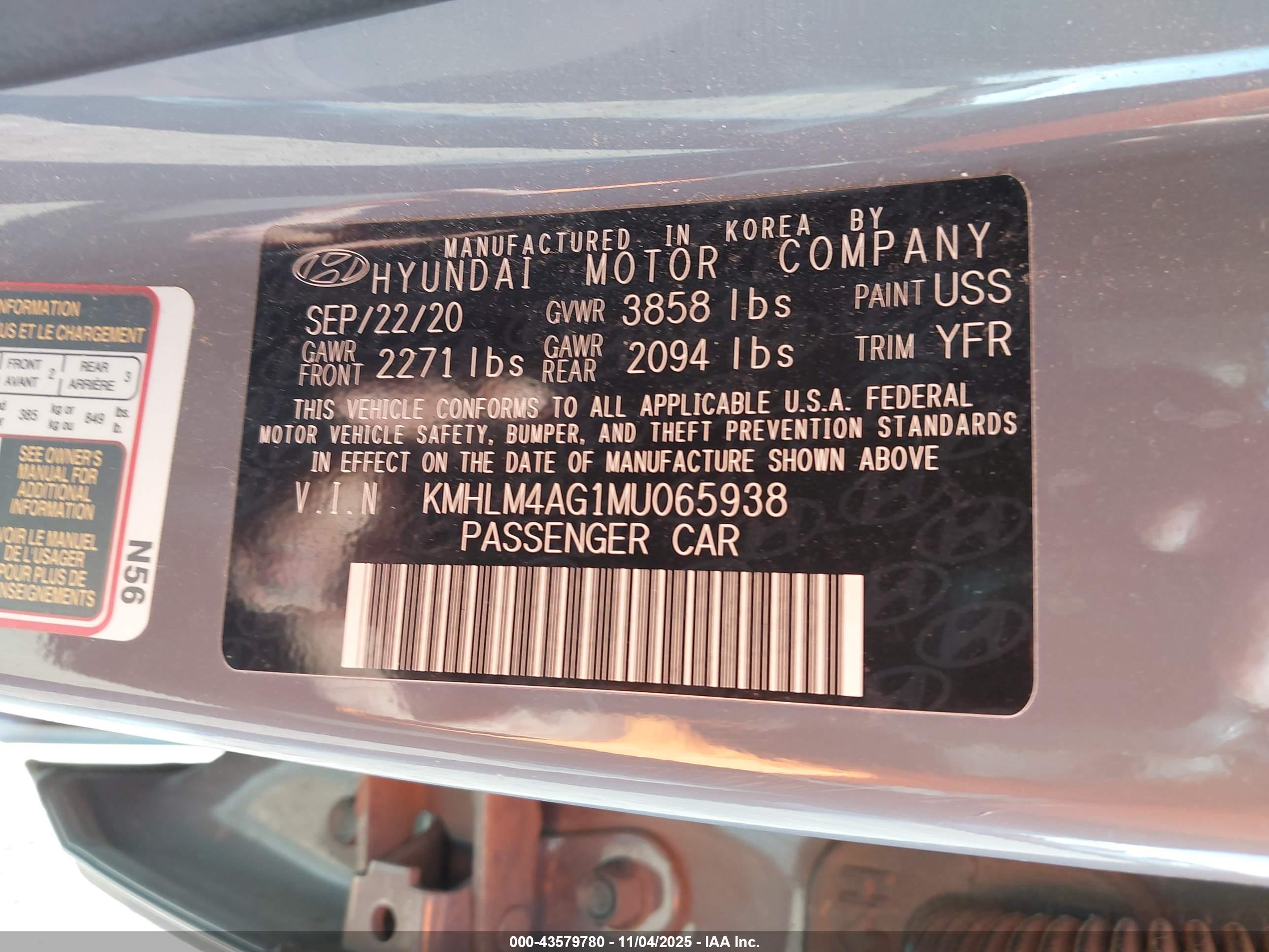 HYUNDAI ELANTRA image 9