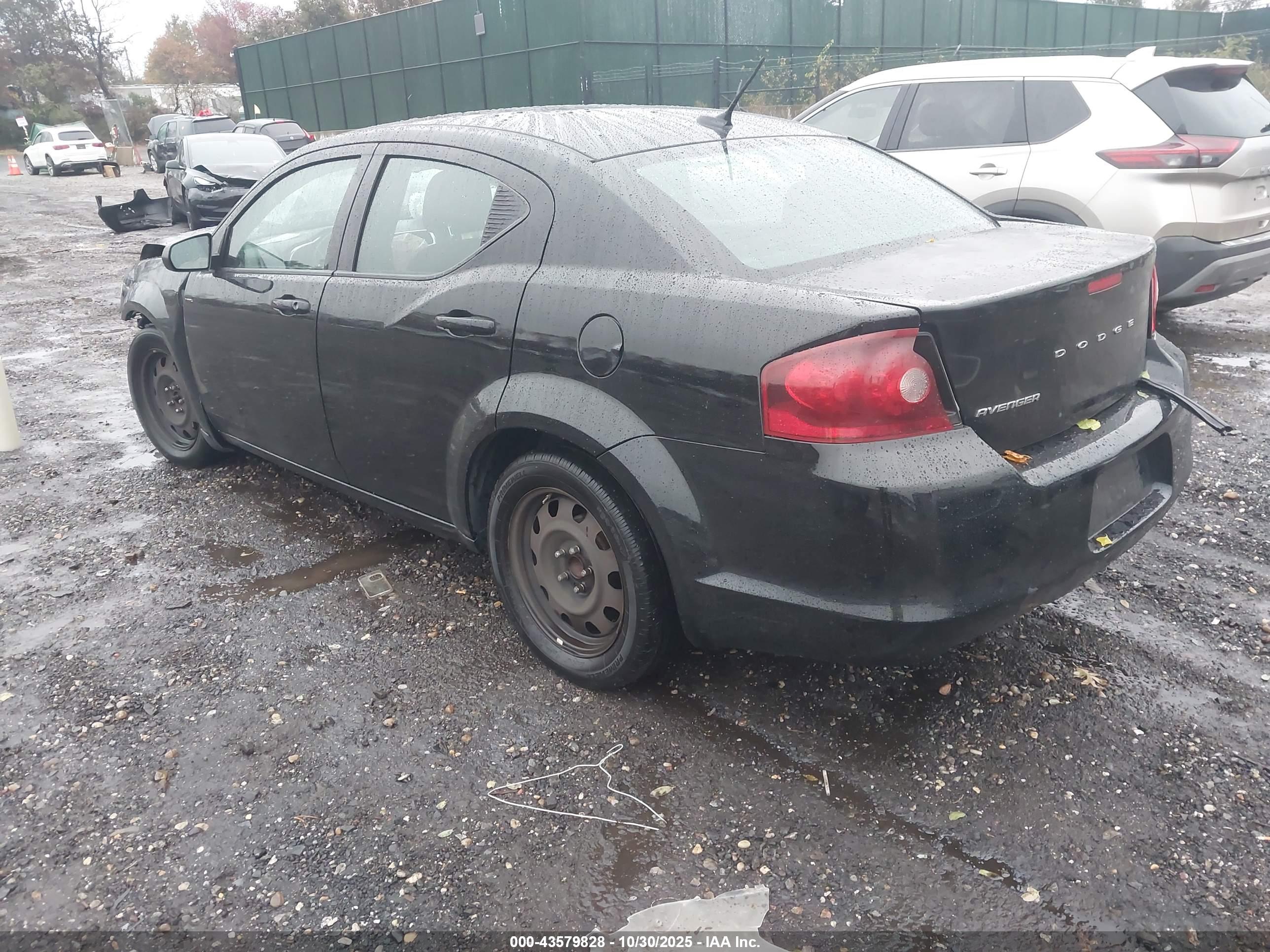 DODGE AVENGER image 3