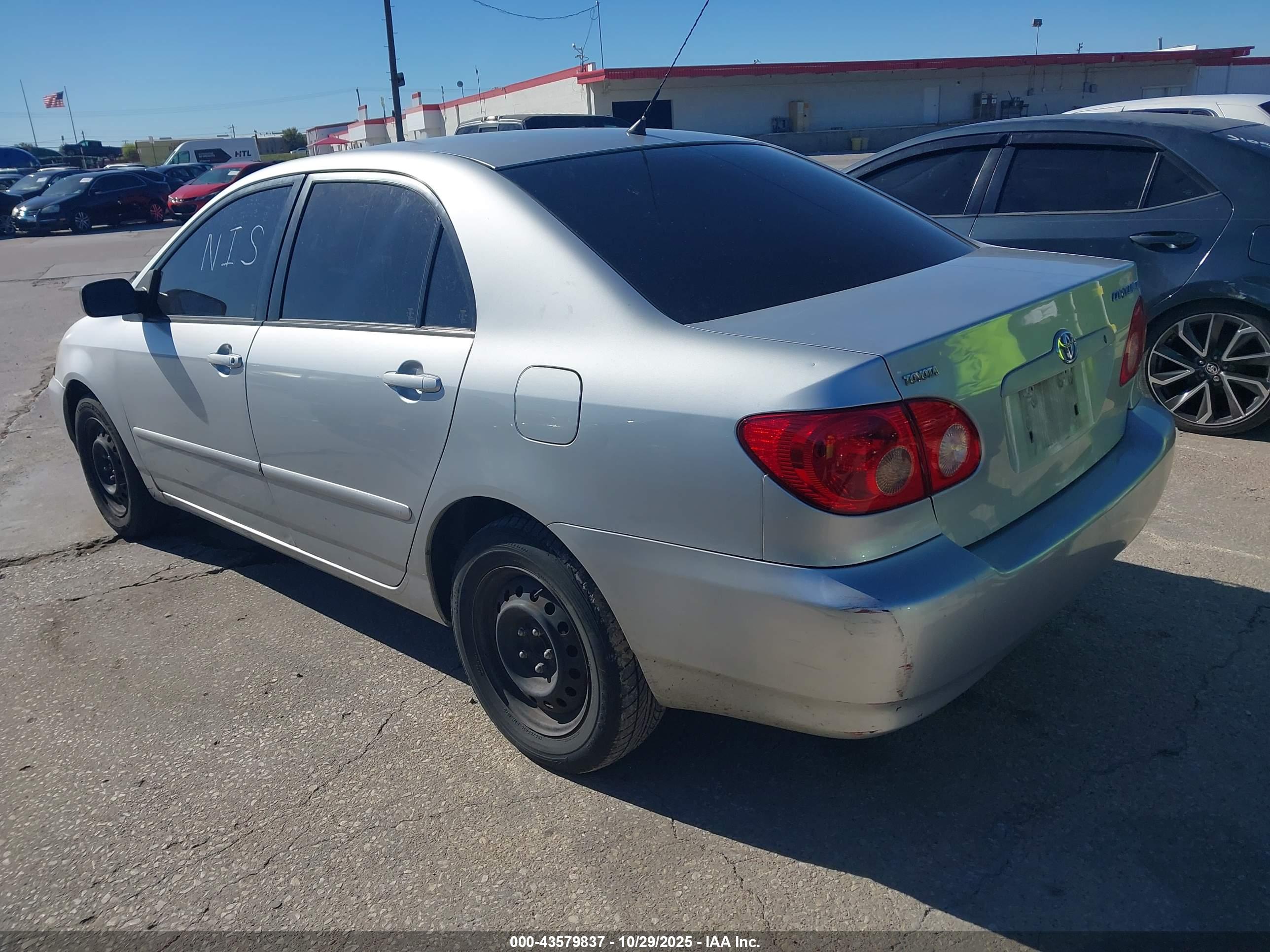 TOYOTA COROLLA image 3