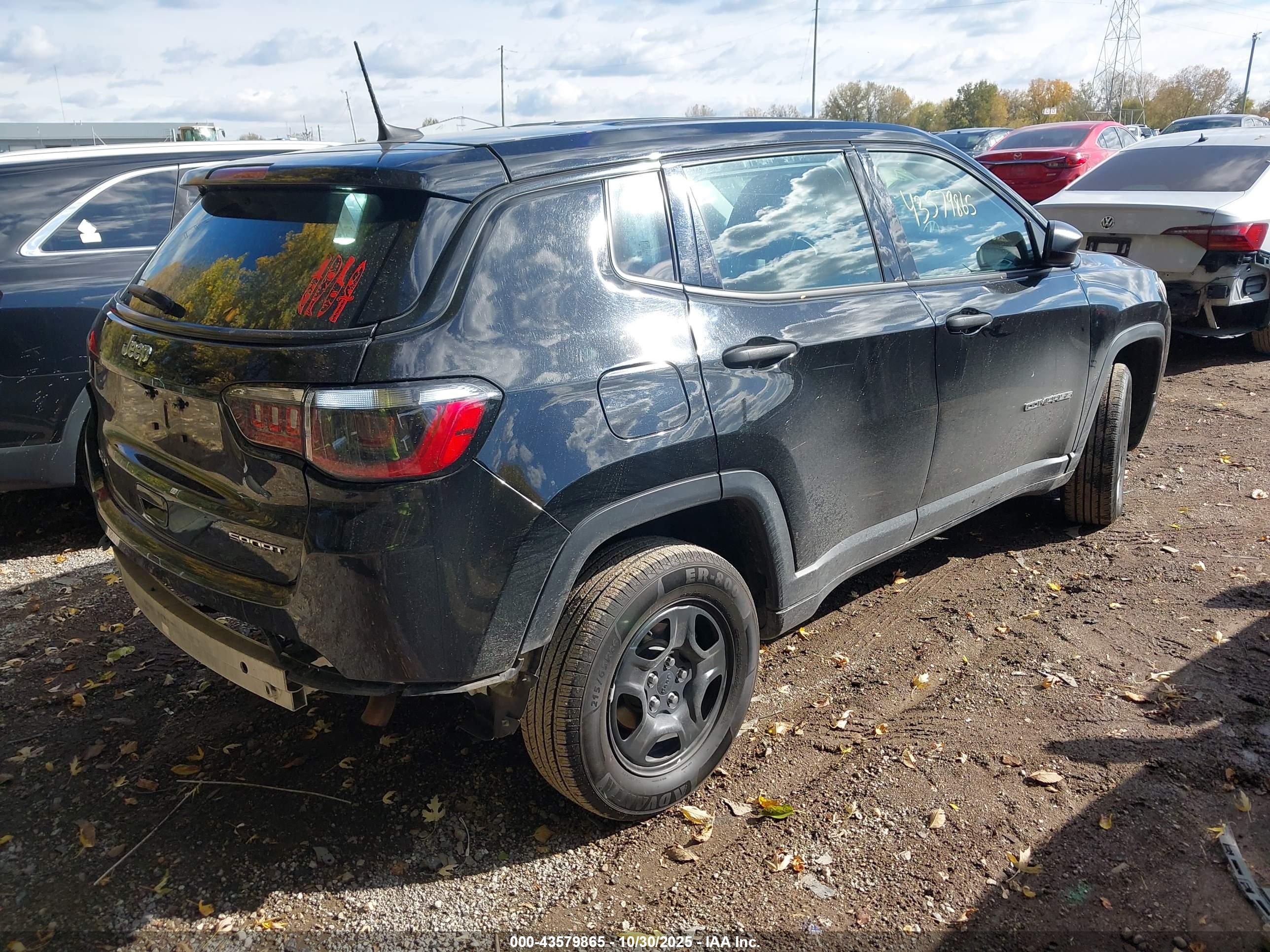 JEEP COMPASS image 4