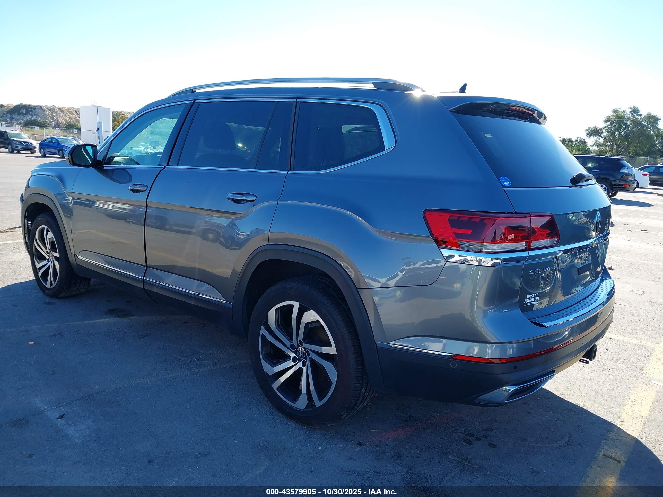 VOLKSWAGEN ATLAS image 3
