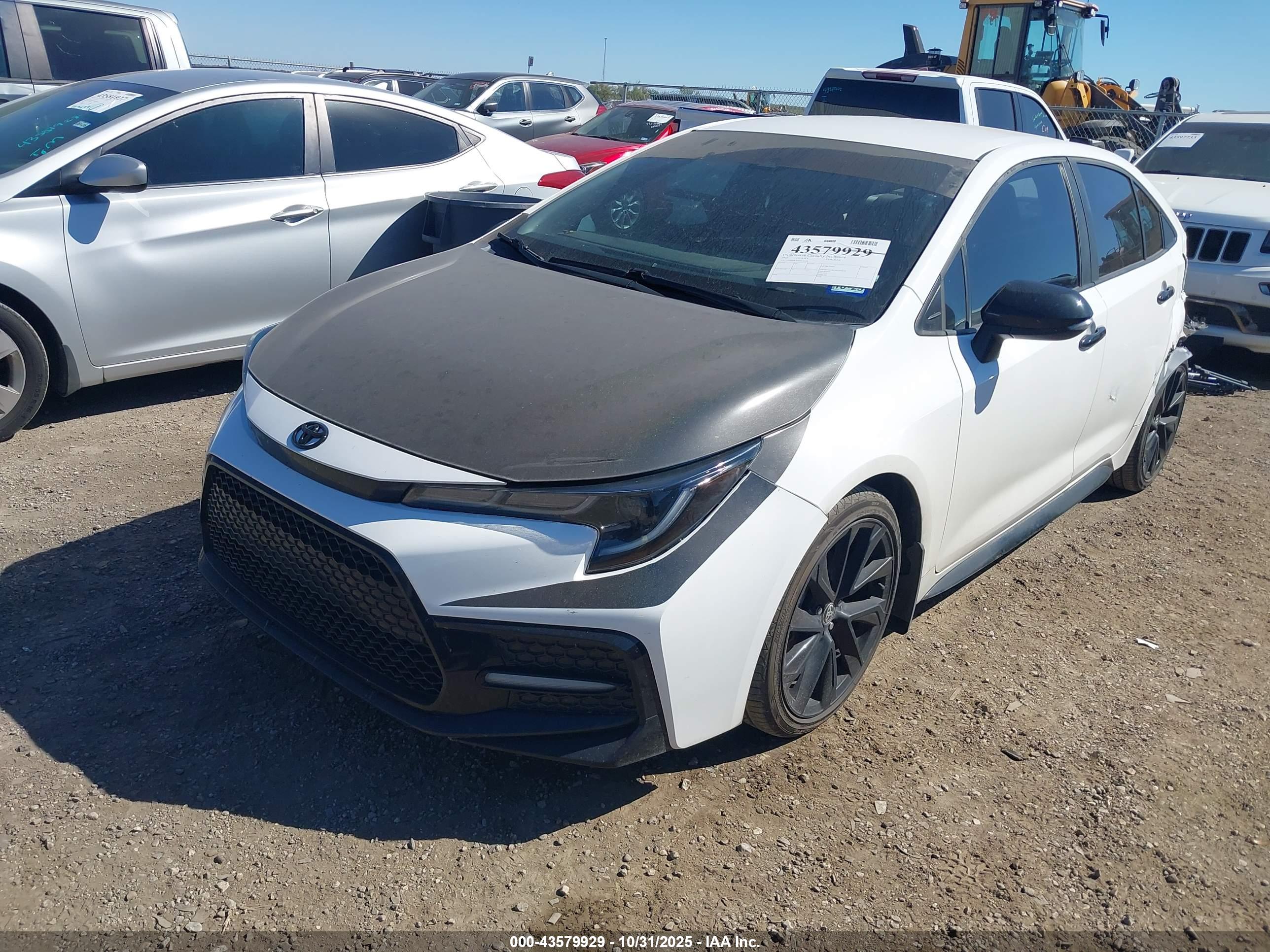 TOYOTA COROLLA image 2