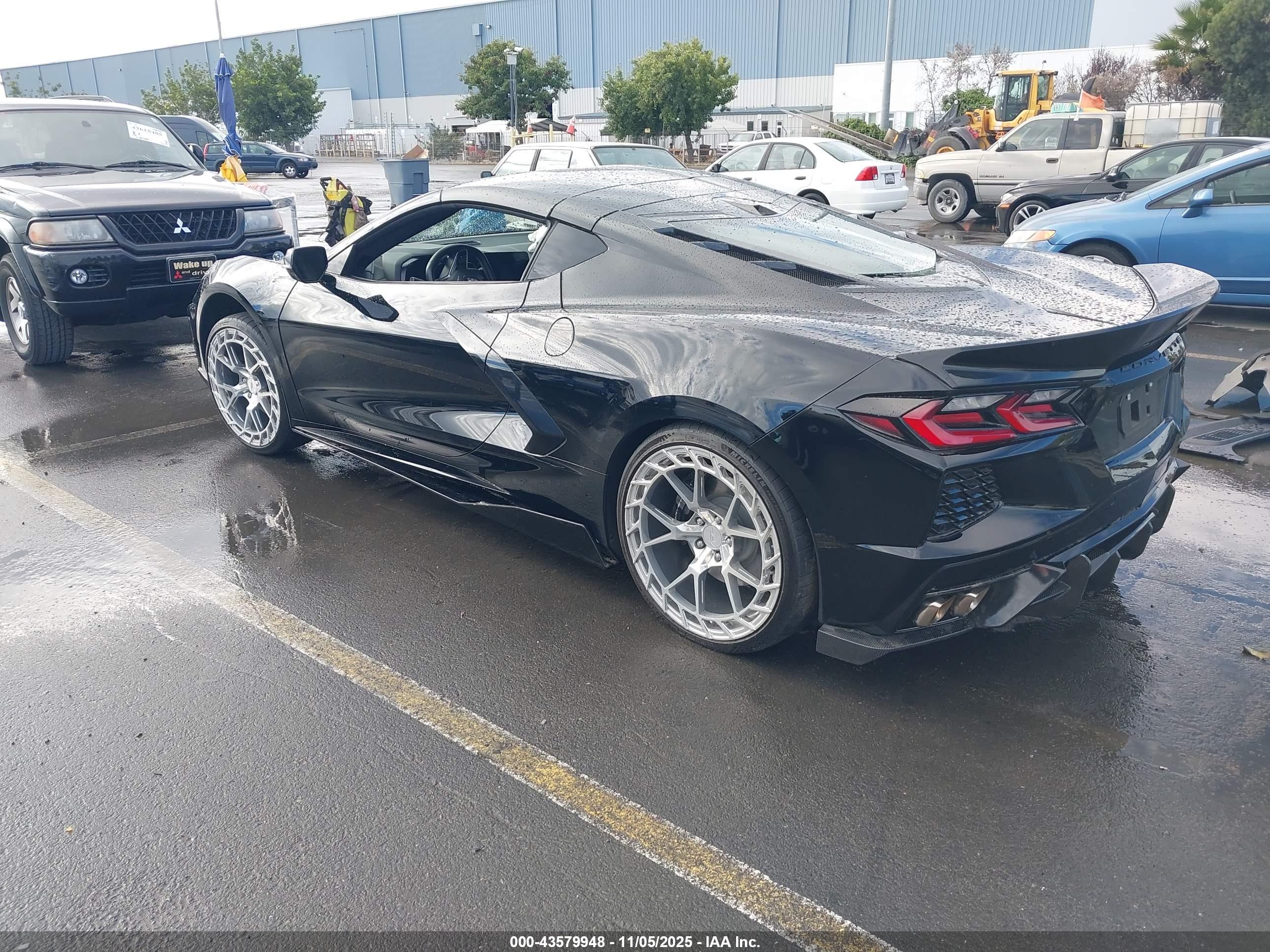 CHEVROLET CORVETTE image 3