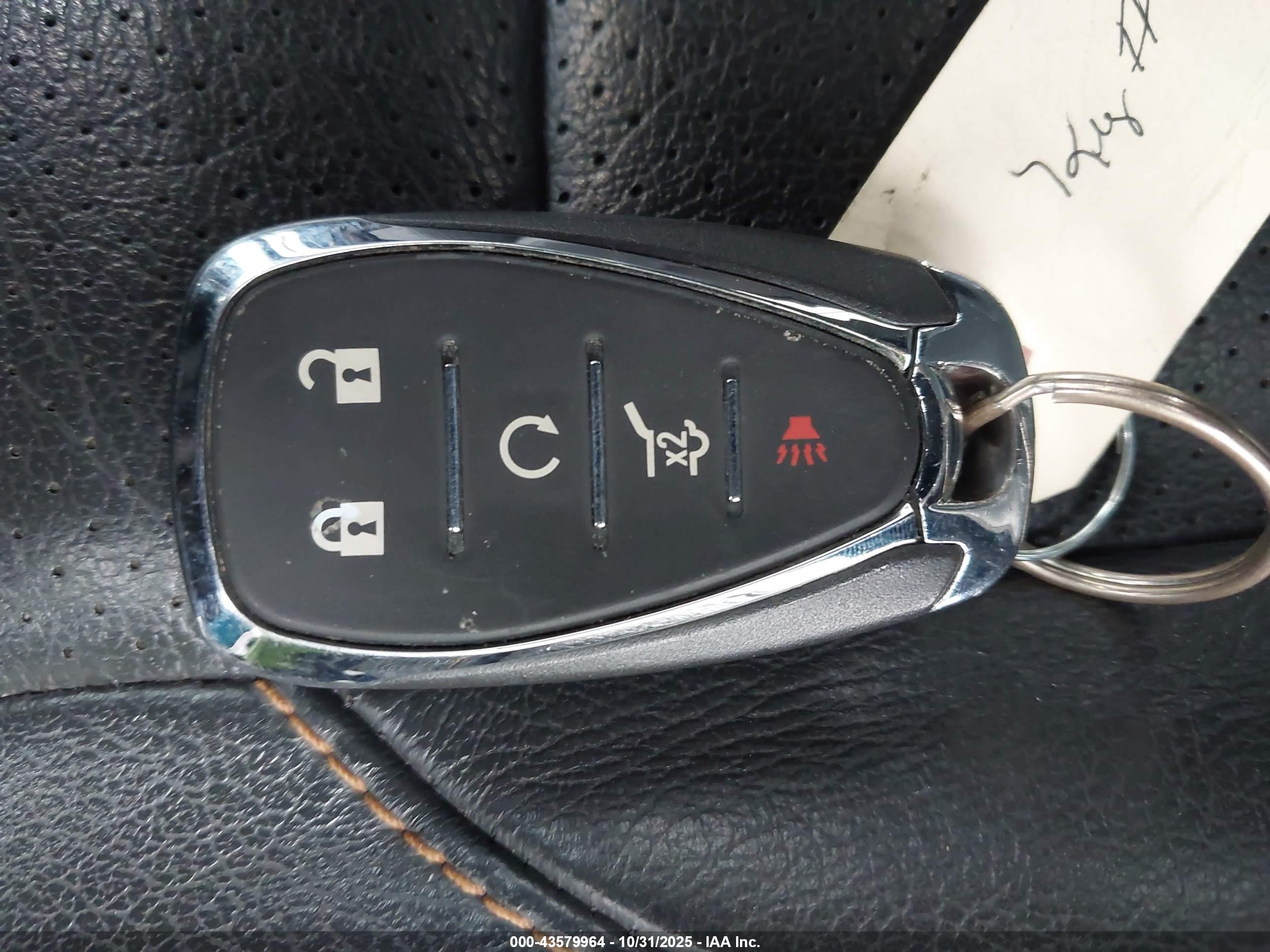 CHEVROLET TRAVERSE image 11