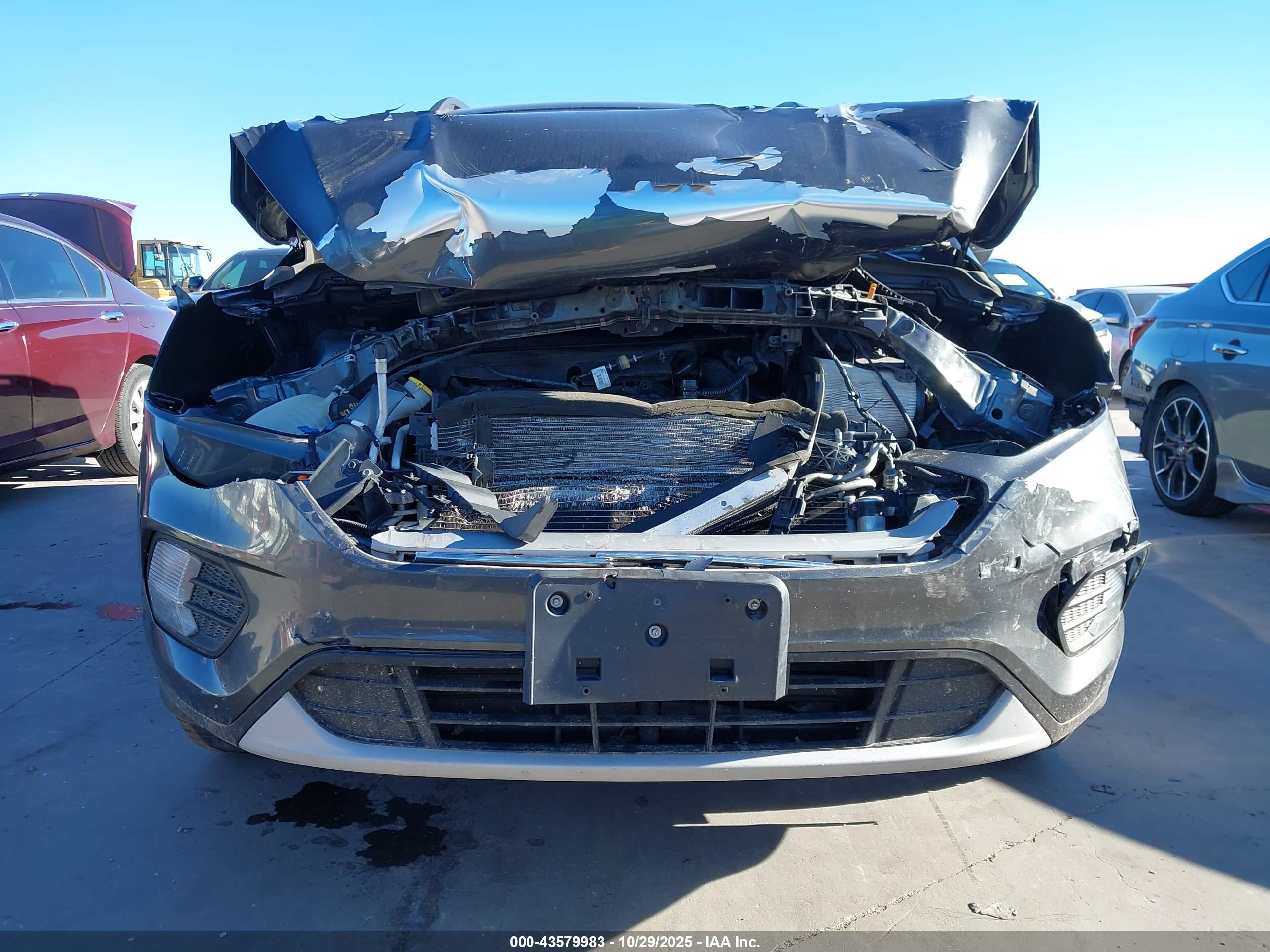 FORD ESCAPE image 6