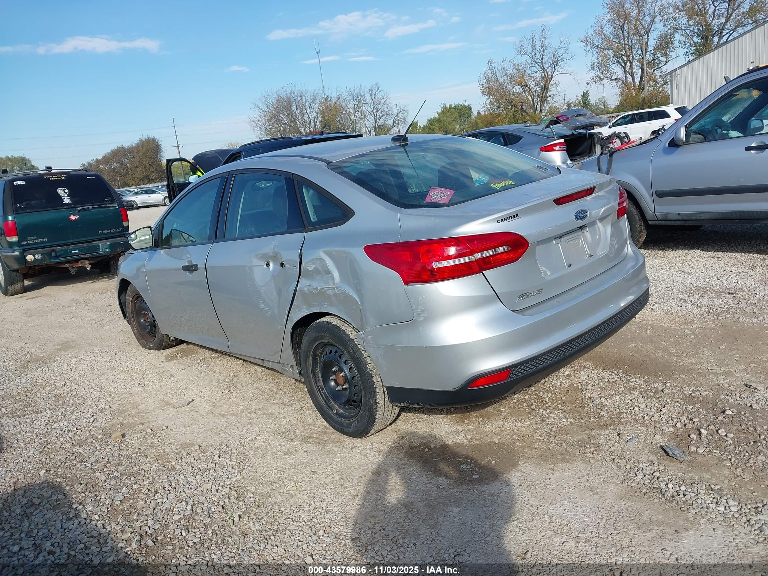 FORD FOCUS image 3